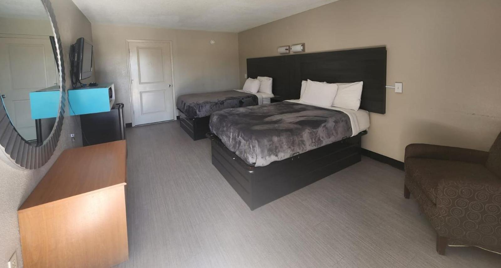Executive Inn photo 8