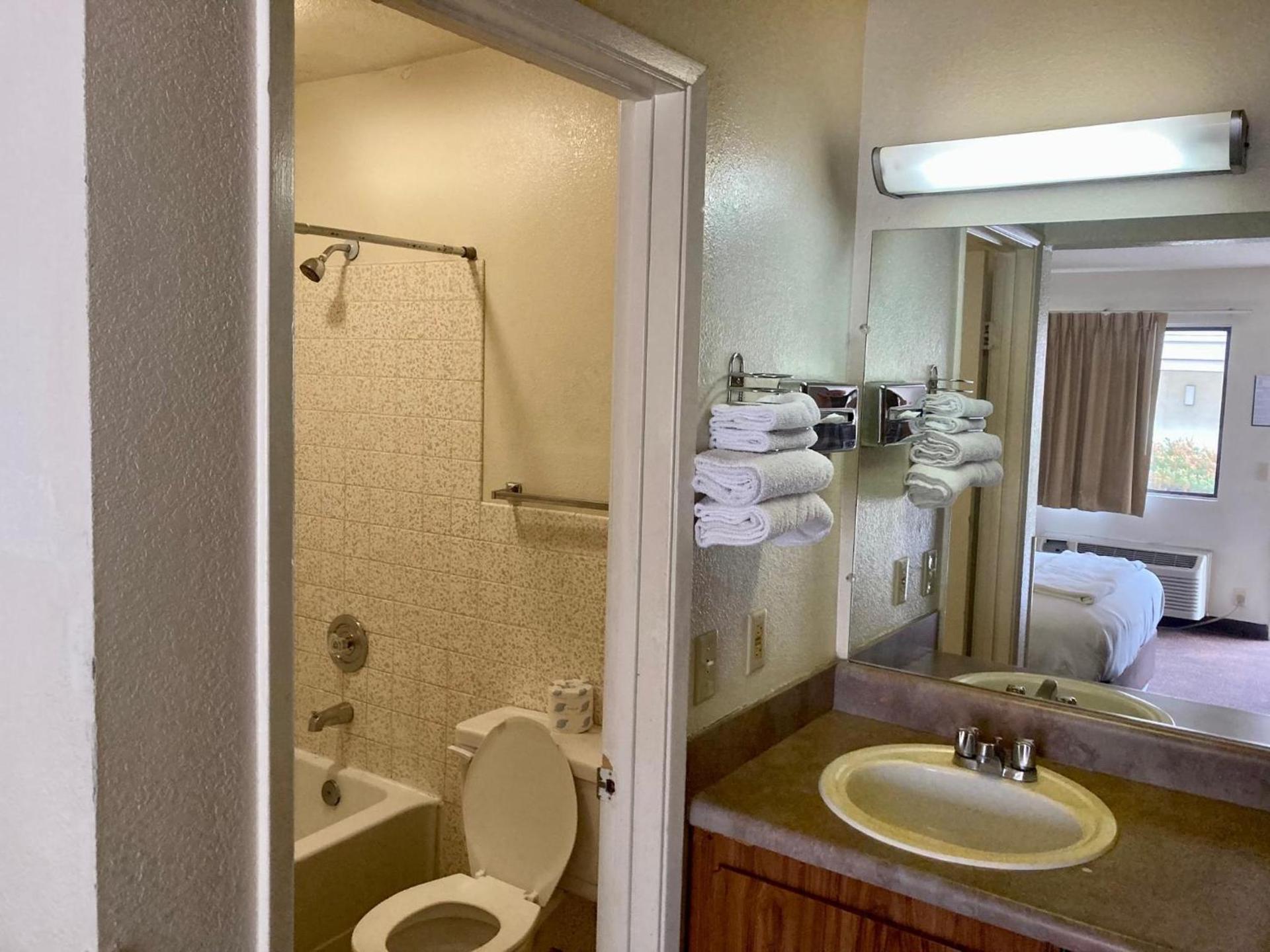 Premier Inns Concord photo 21