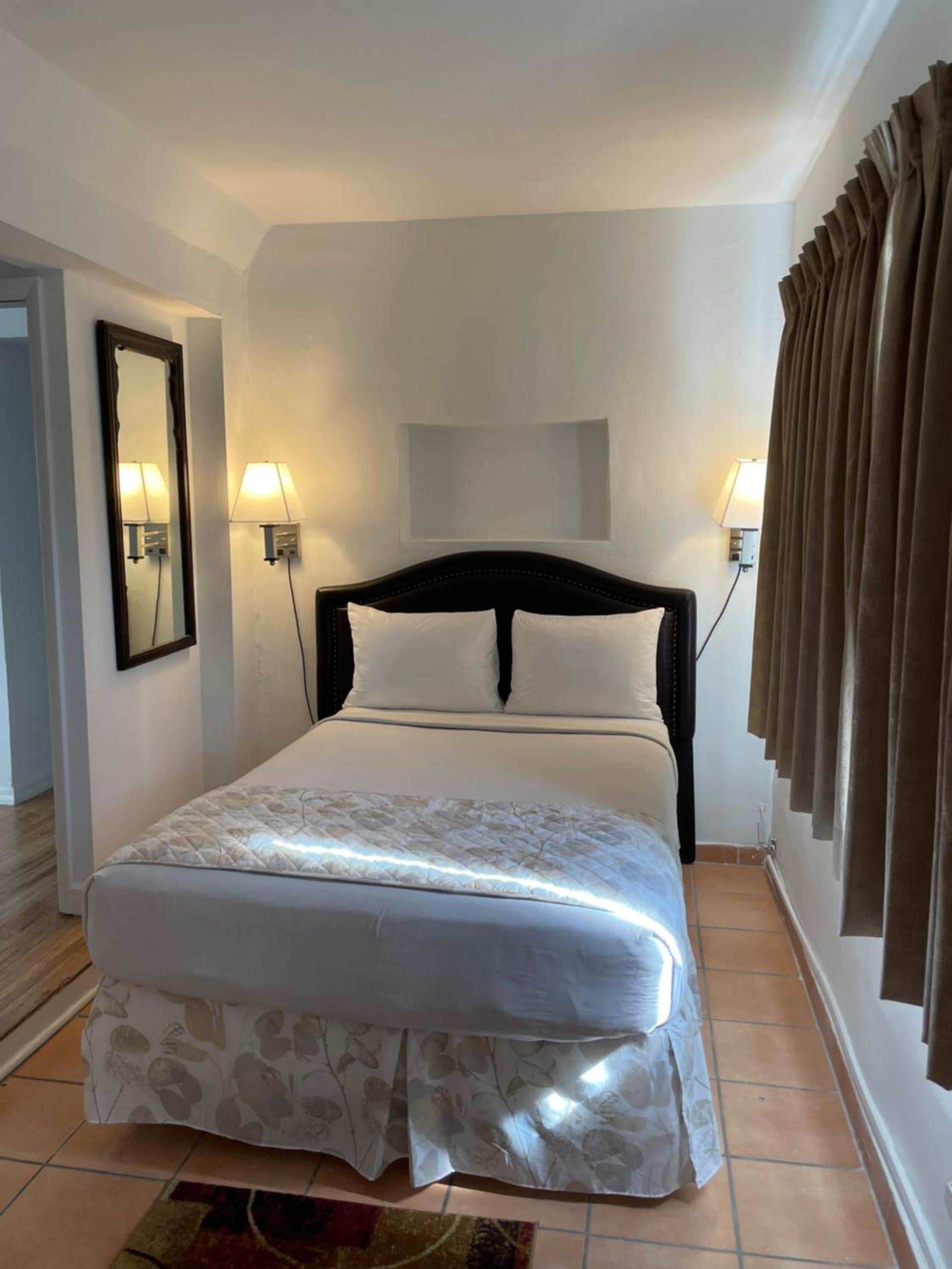 Beach Place Hotel photo 91