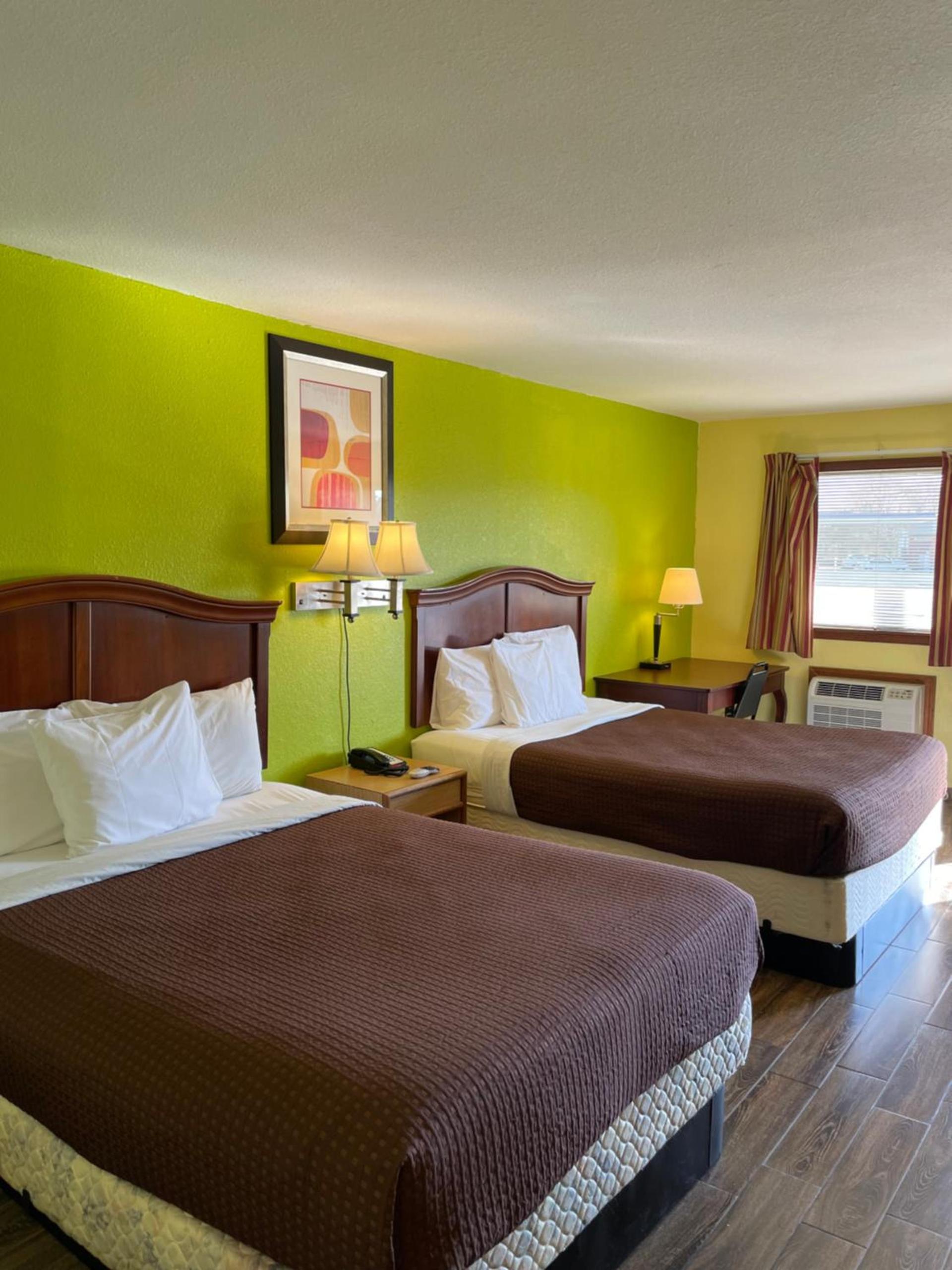 Linder Motor Lodge photo 16