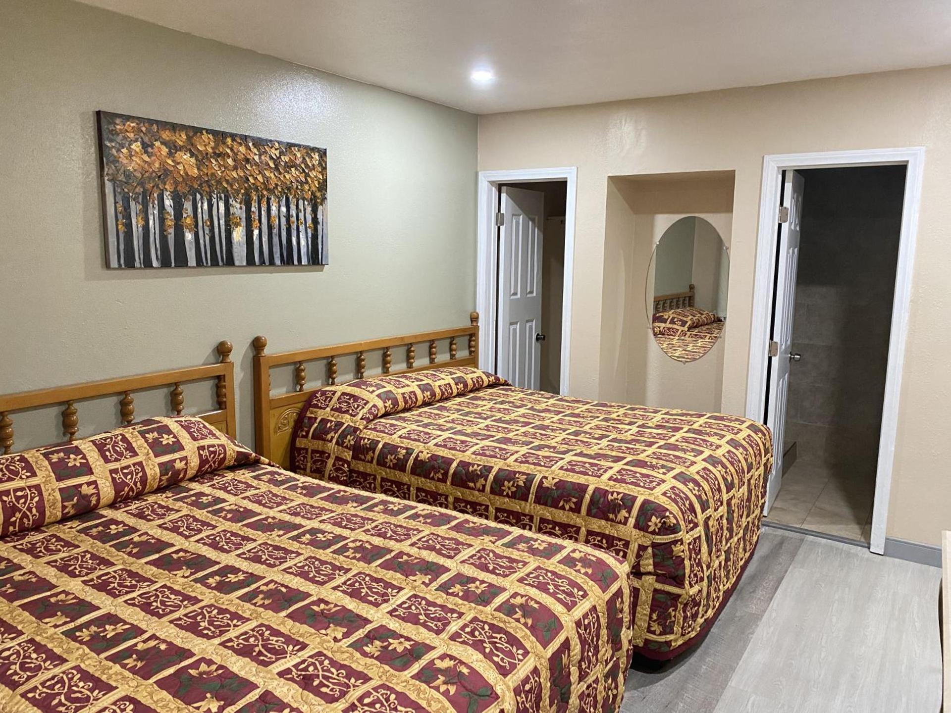 City Center Motel - Oxnard photo 8