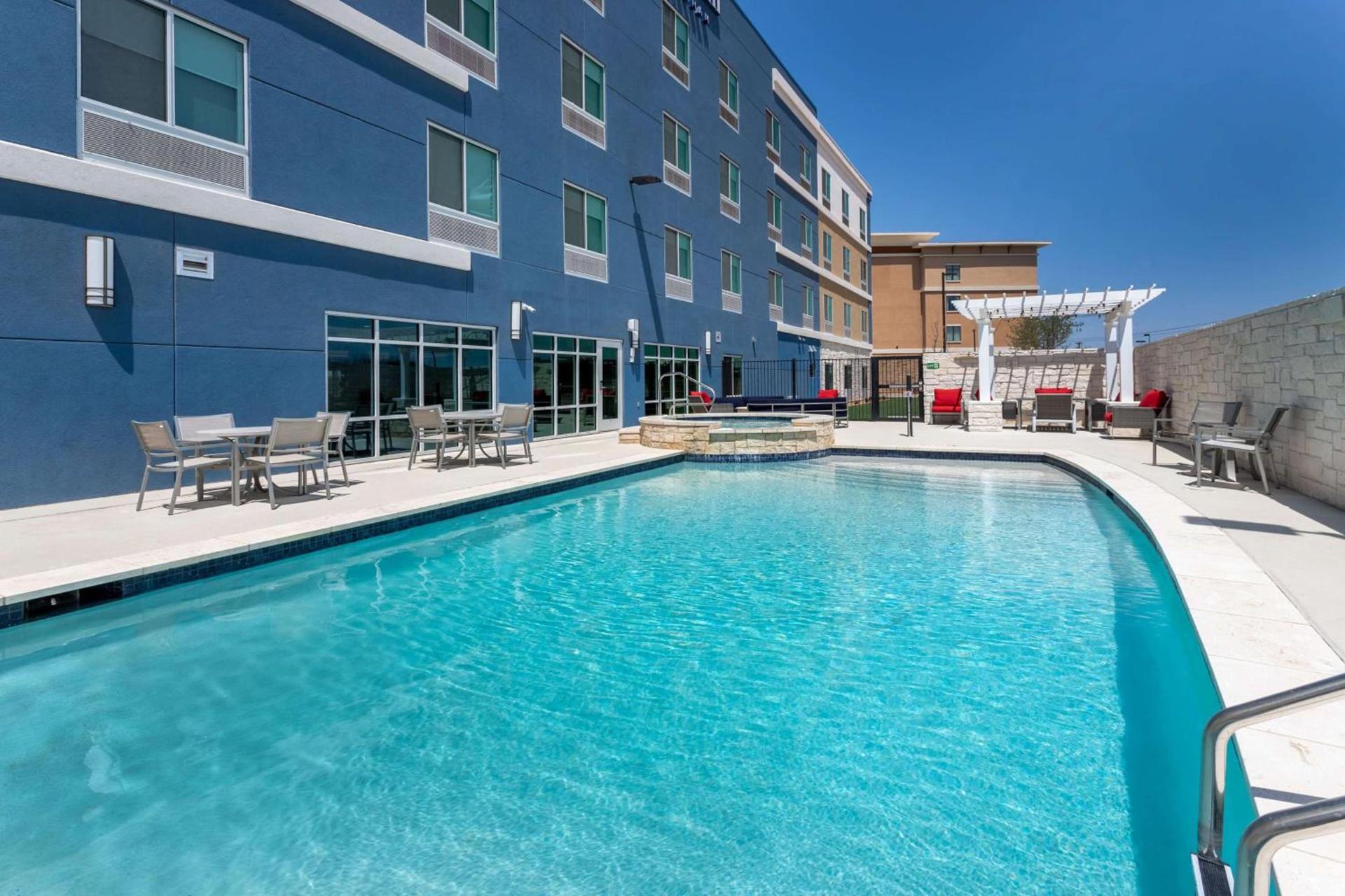 AmericInn by Wyndham San Angelo photo 7