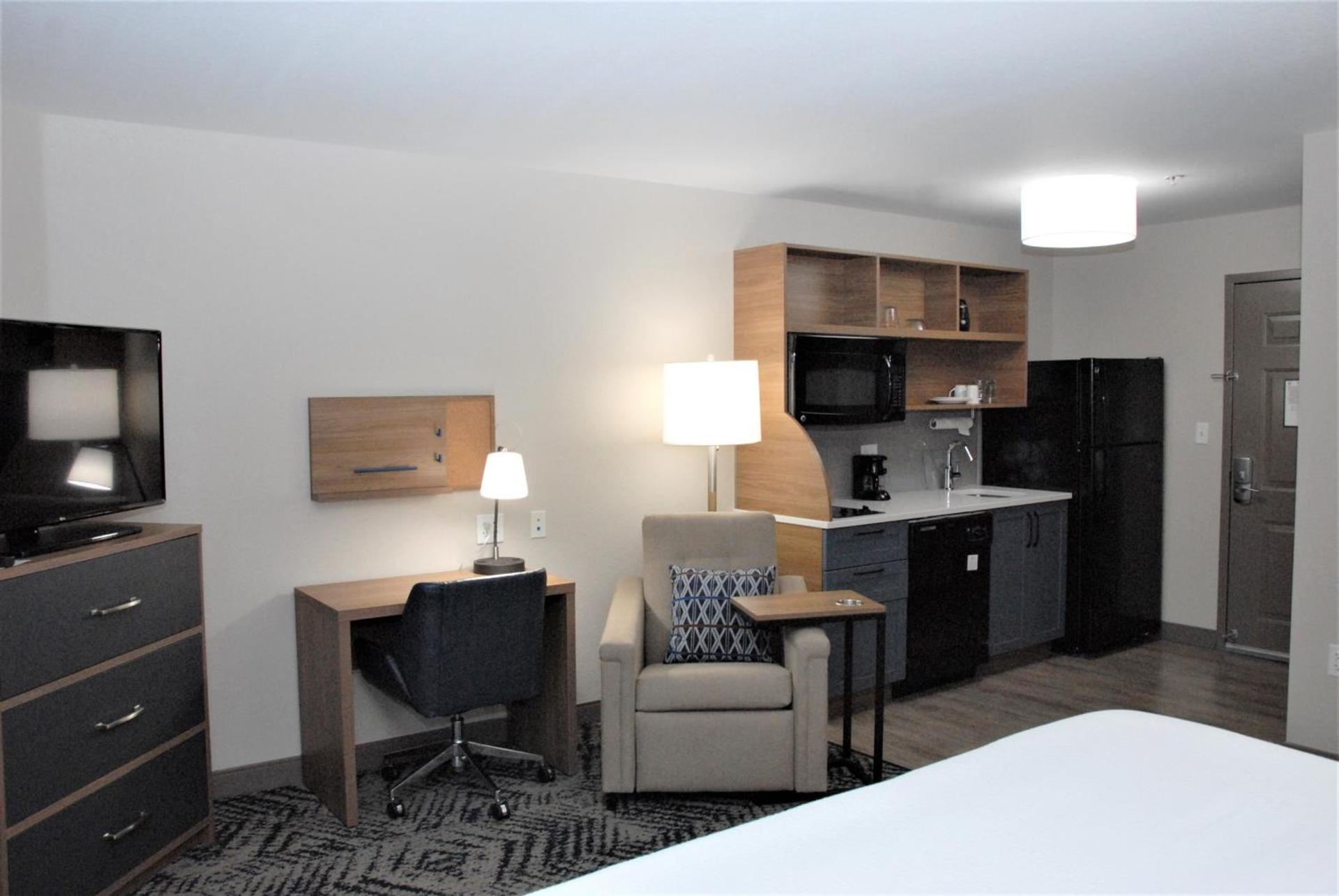 Candlewood Suites Tallahassee by IHG photo 17