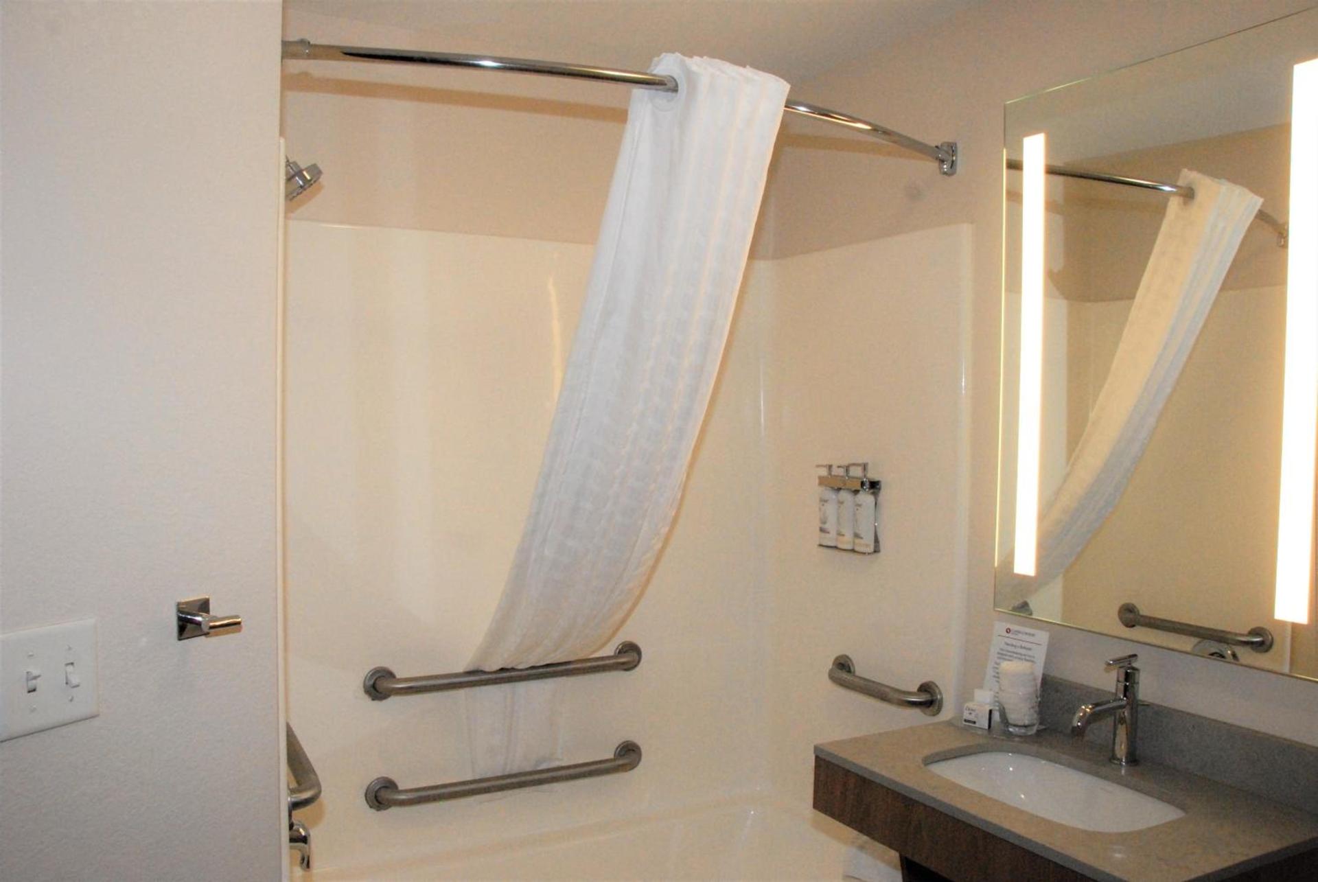 Candlewood Suites Tallahassee by IHG photo 11