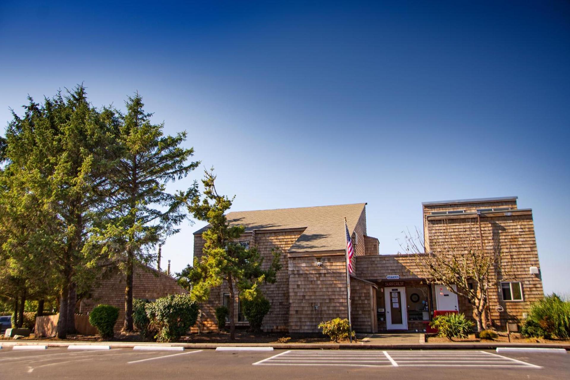 Surfcrest Resort photo 33
