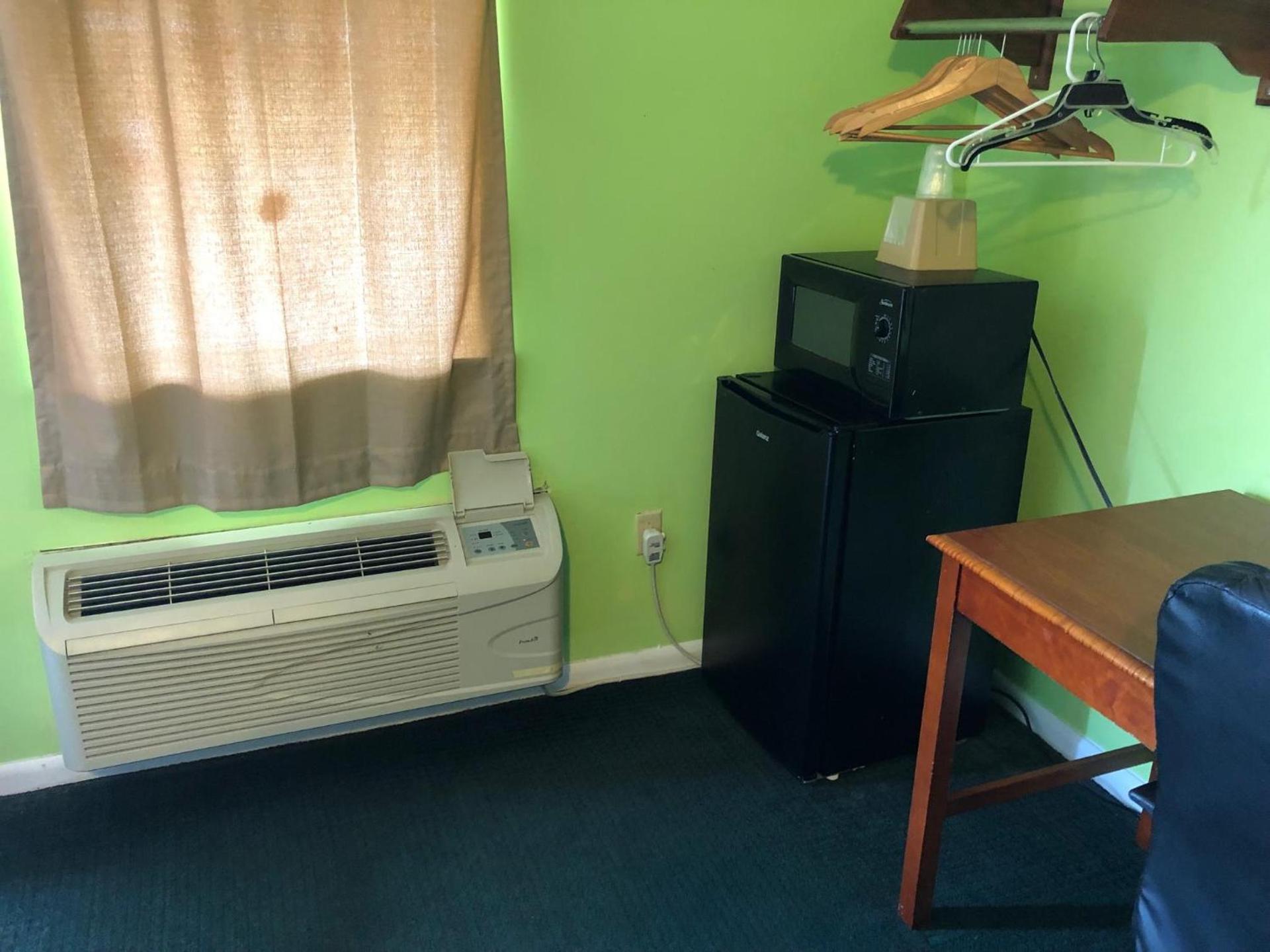 Ranch House Motel photo 8