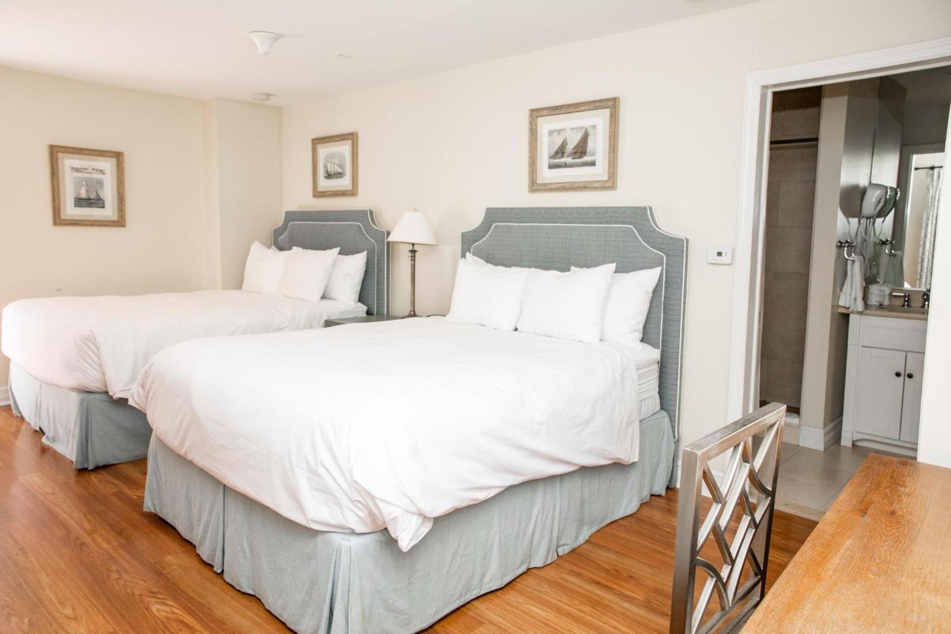 Three Village Inn photo 74