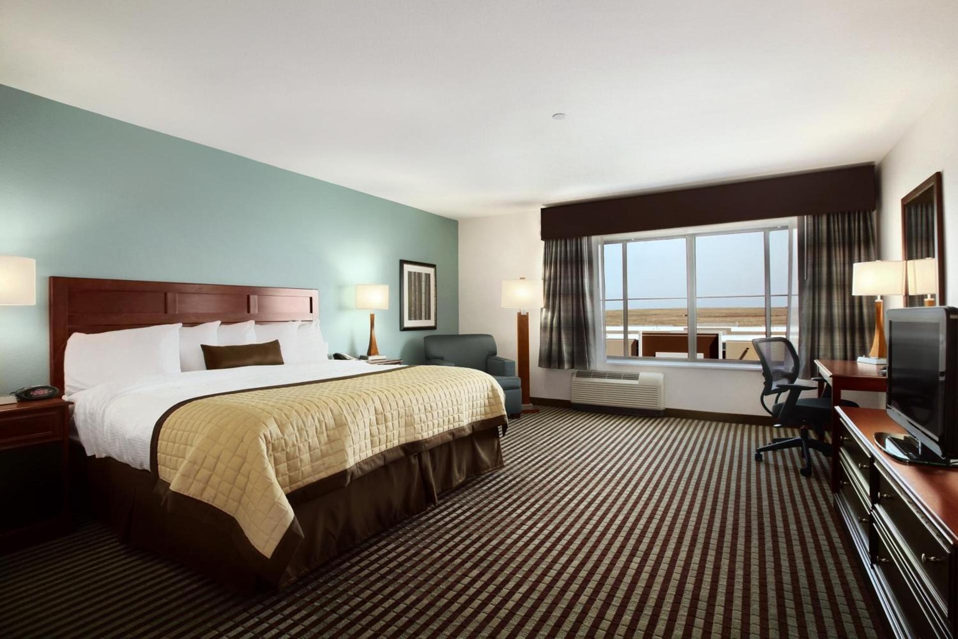 Baymont by Wyndham Denver International Airport photo 34