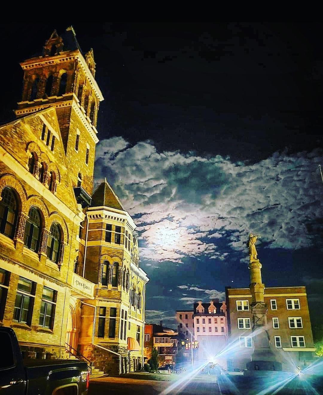 City Hall Grand Hotel photo 2