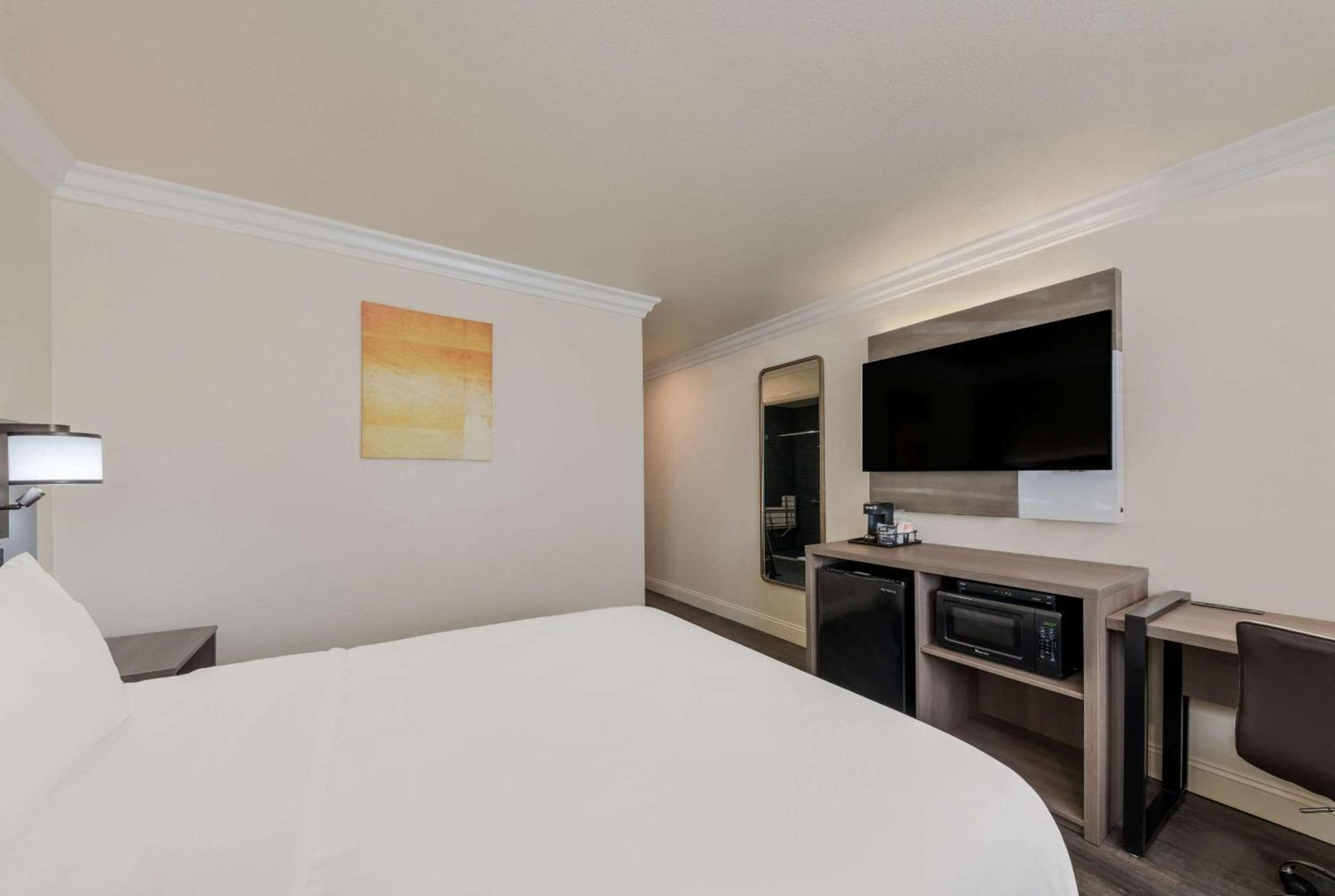 Comfort Inn Gilroy photo 8