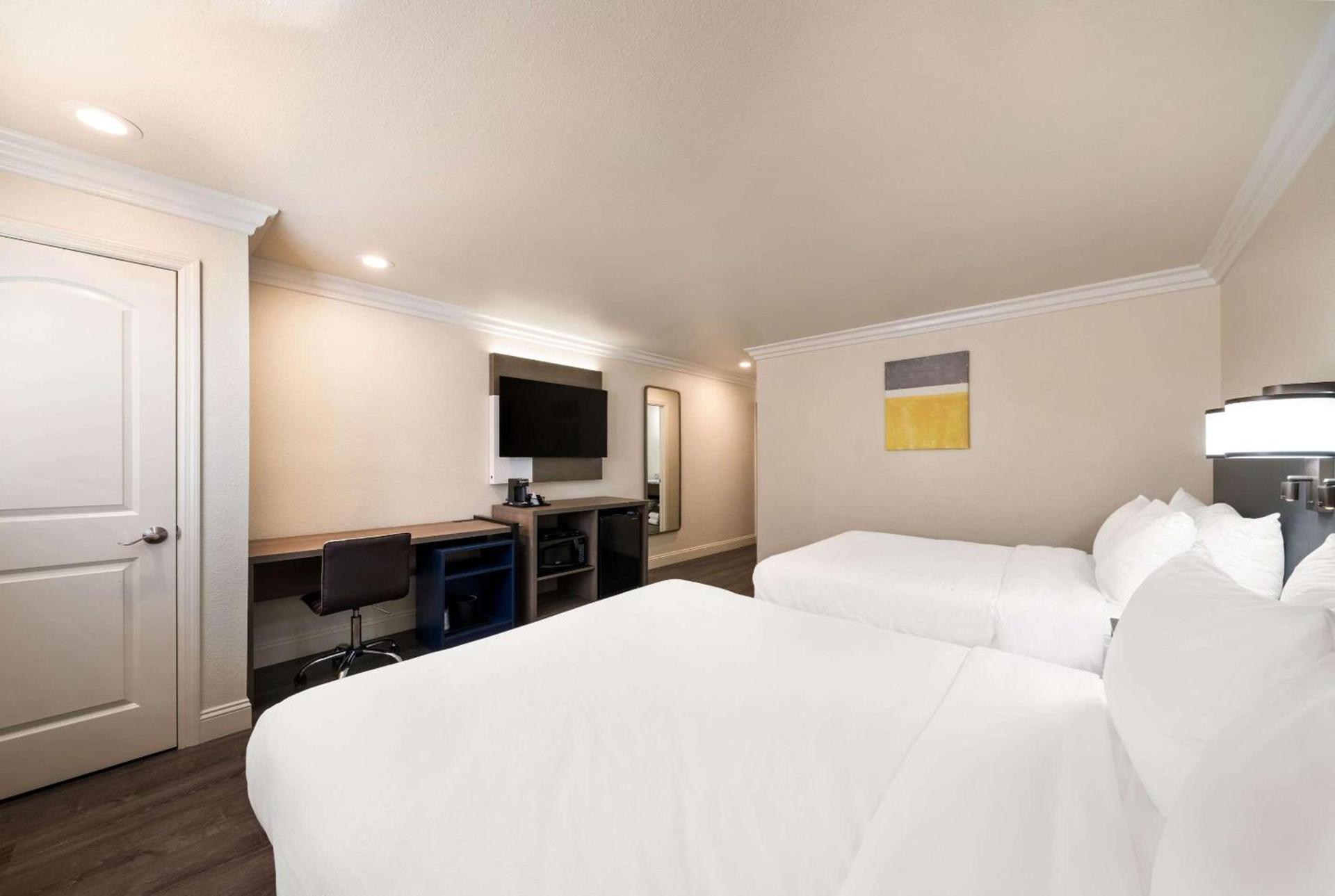 Comfort Inn Gilroy photo 21