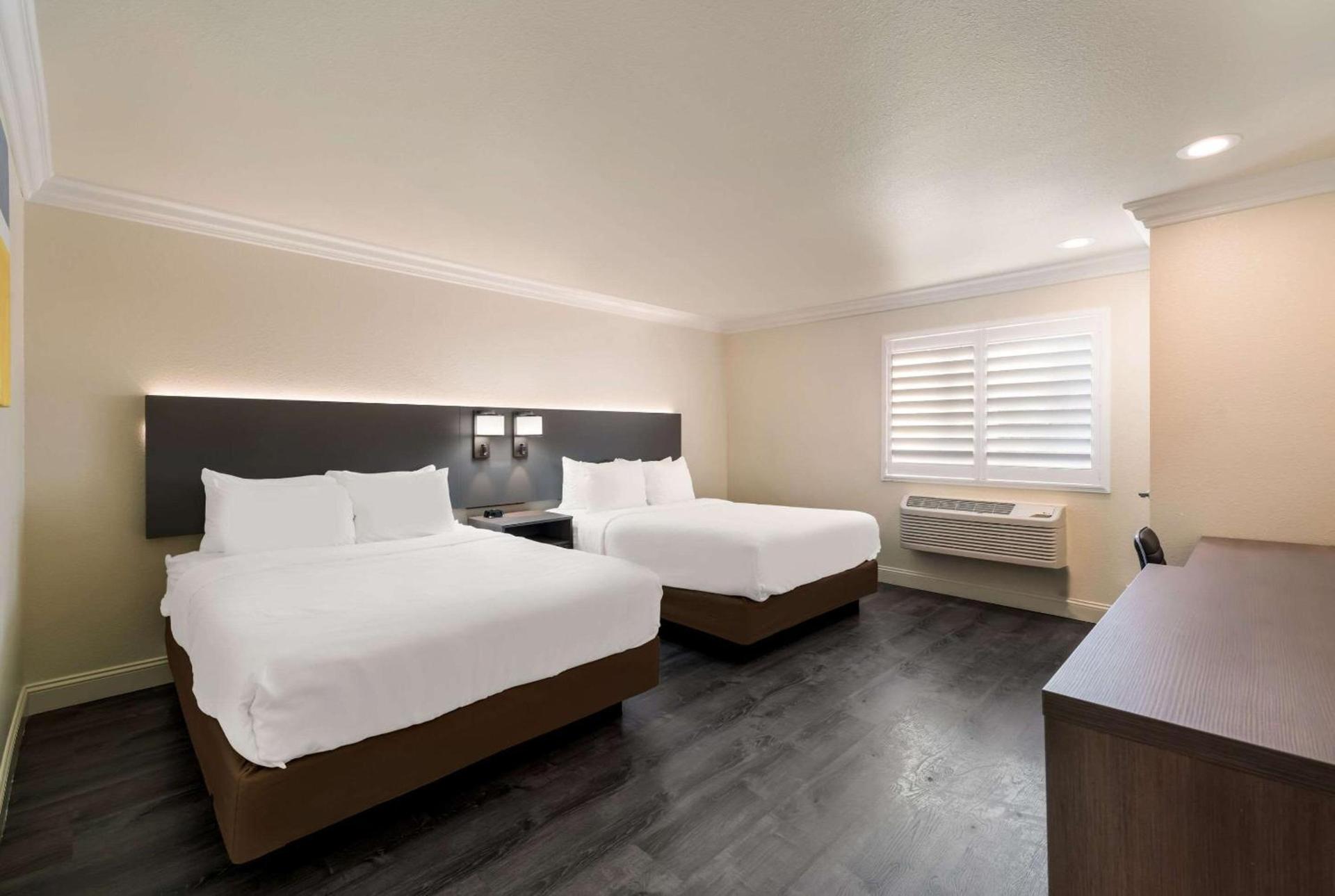 Comfort Inn Gilroy photo 22