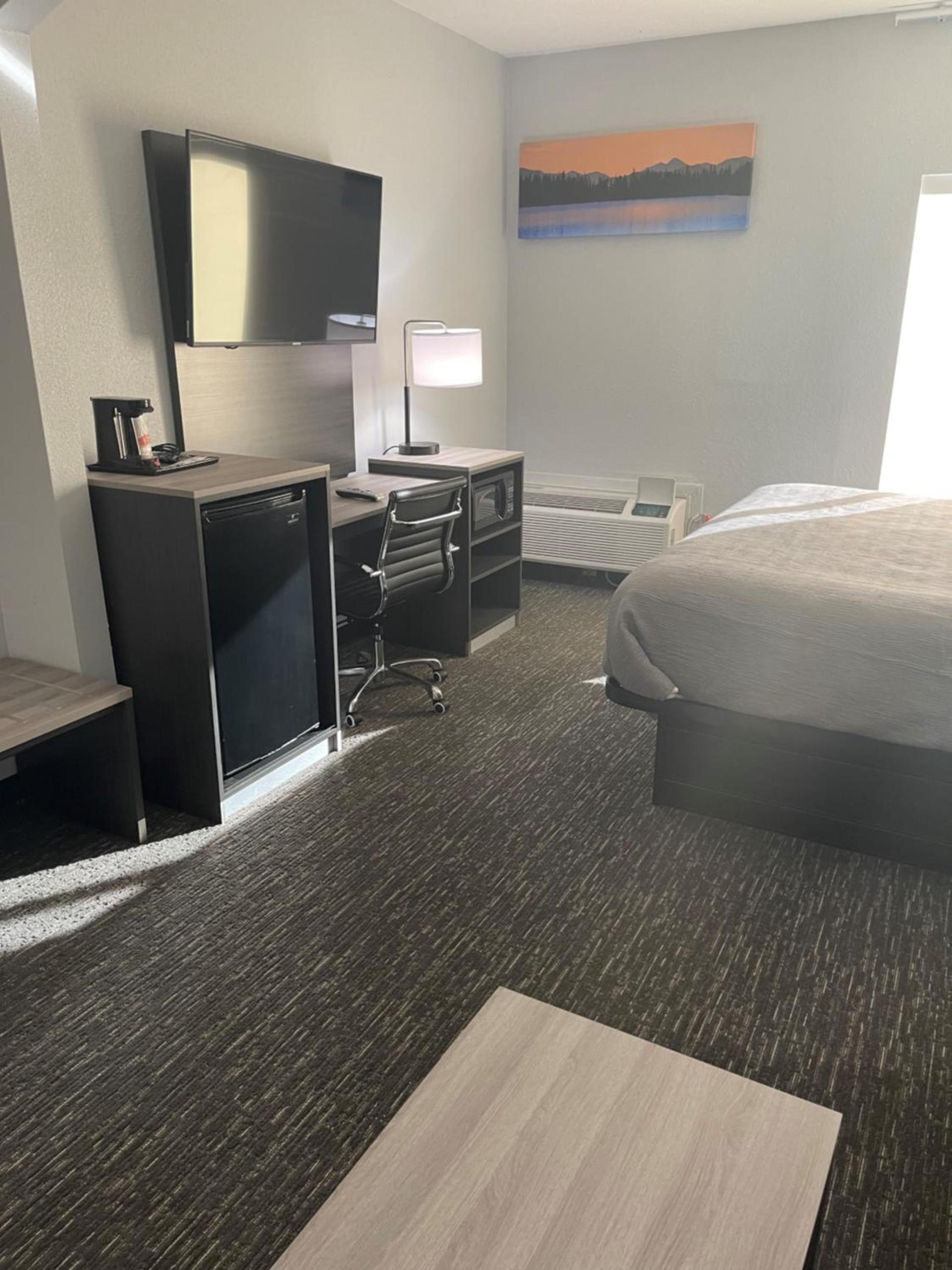 Quality Suites Abilene Mall Area photo 19