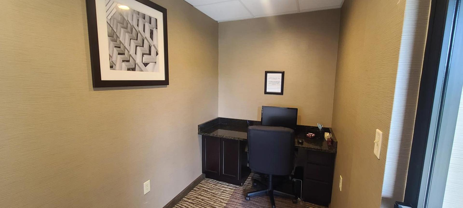 Comfort Inn & Suites Leeds I-20 photo 28