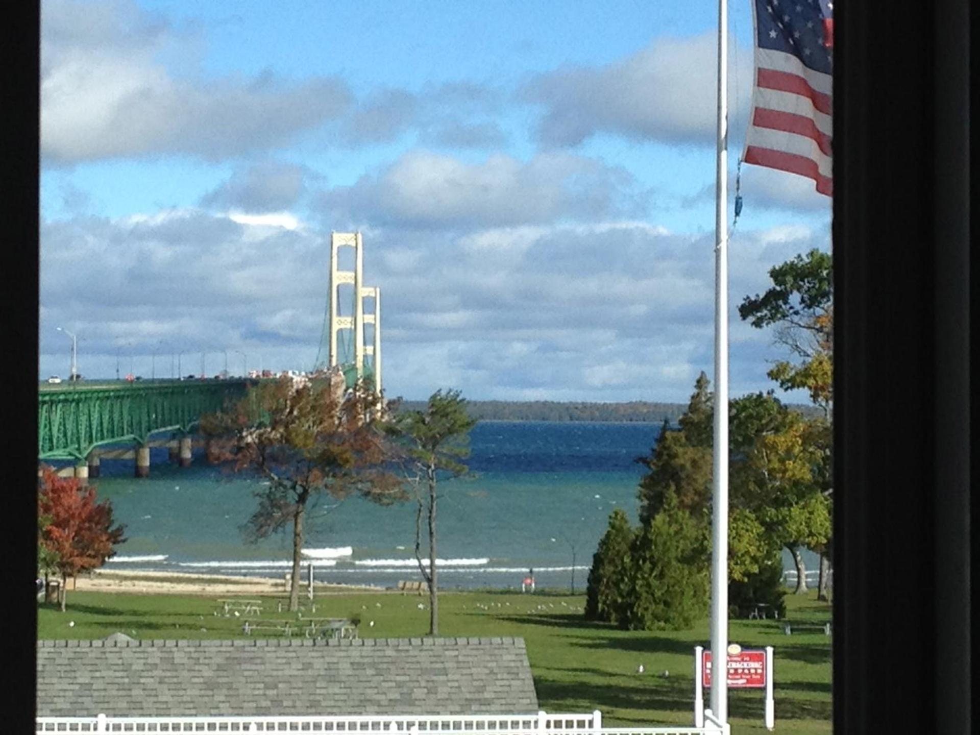 Parkside Inn Bridgeview photo 2
