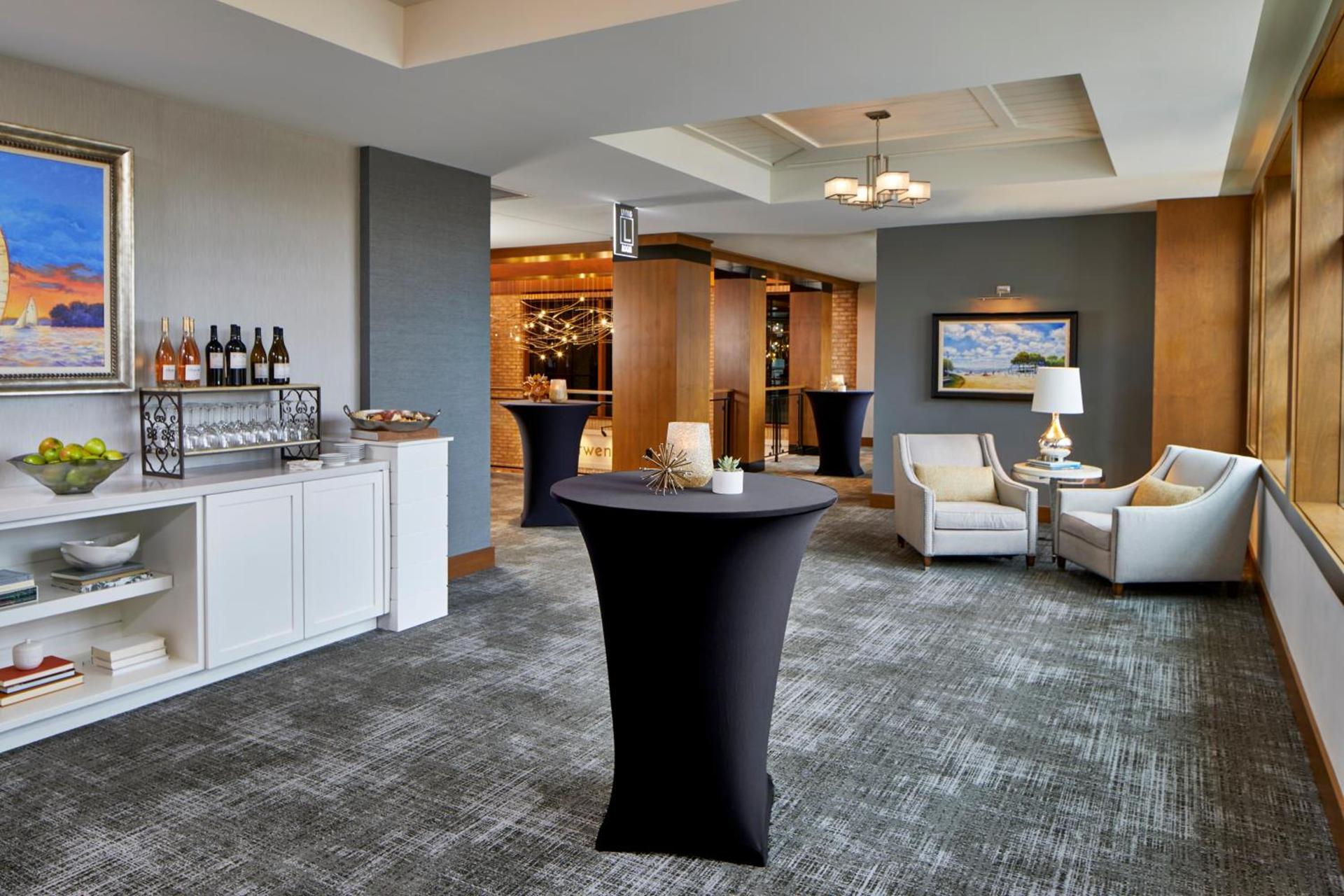 The Hotel Landing photo 38