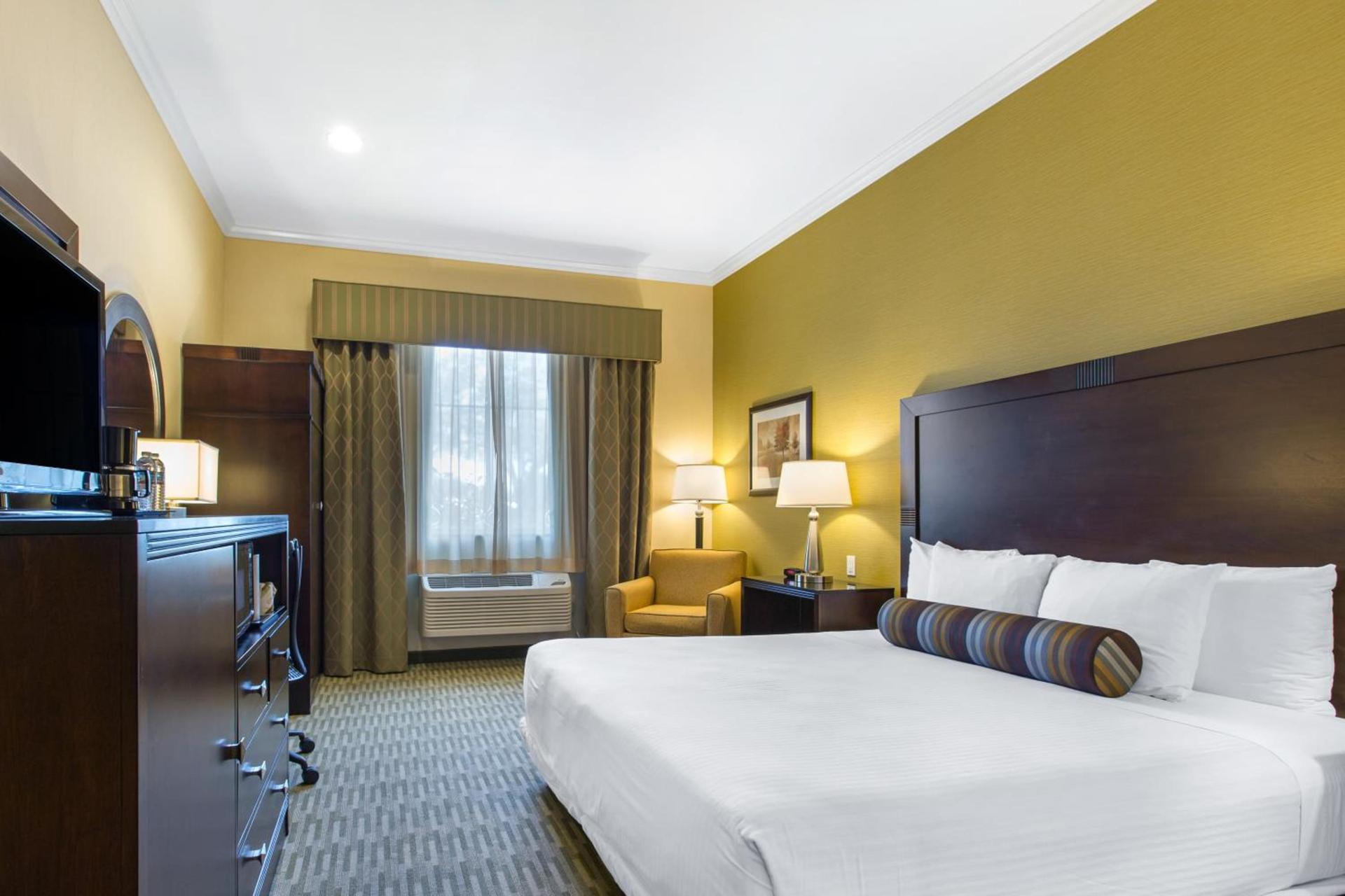 The Oaks Hotel & Suites photo 52