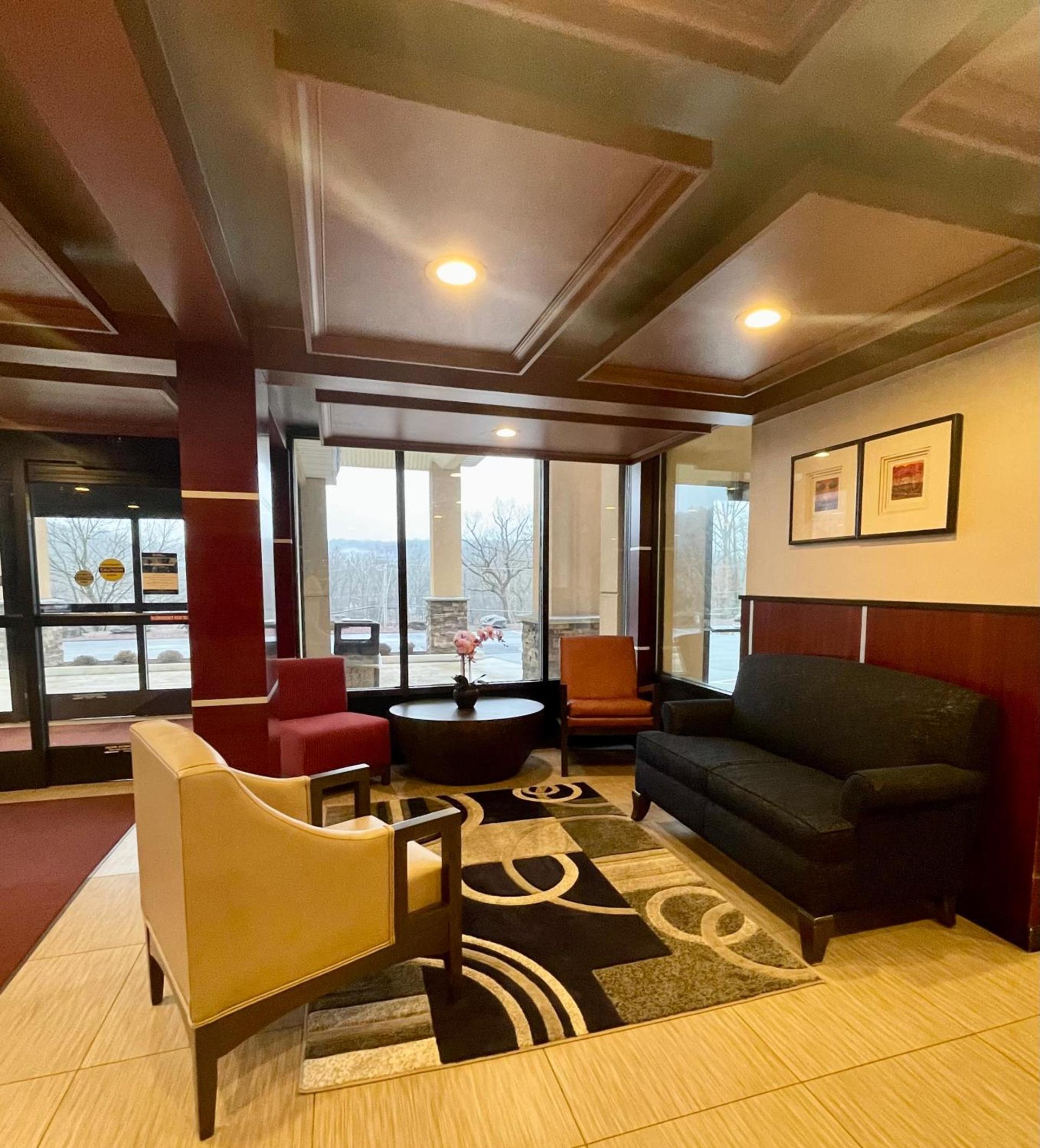 BEST WESTERN PLUS Poconos photo 25