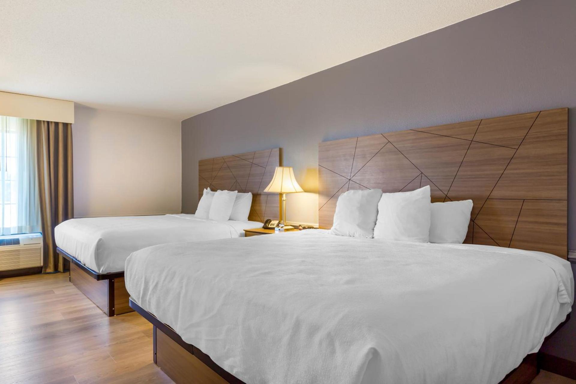 Best Western Plus South Hill Inn photo 51
