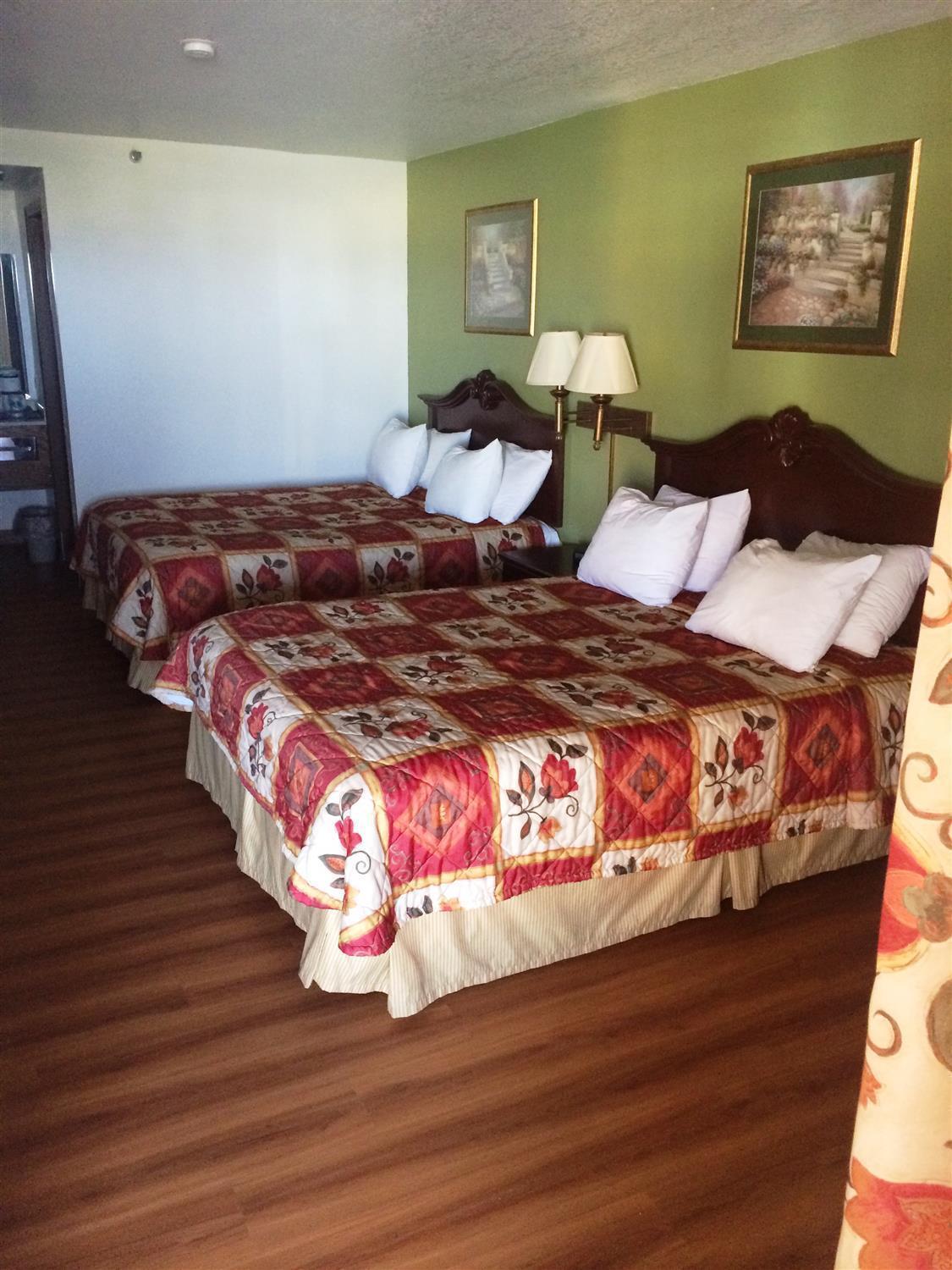 Rodeway Inn Santa Rosa photo 9