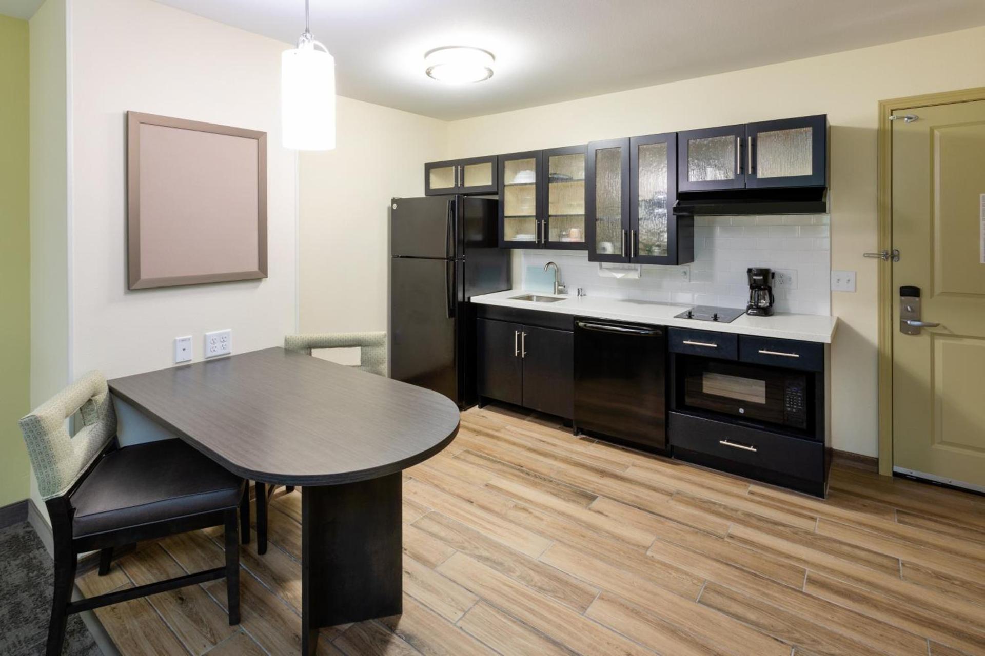 Candlewood Suites - Rochester Mayo Clinic Area photo 26