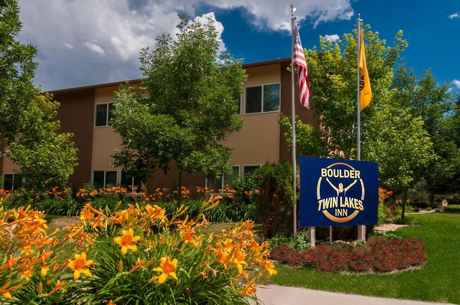 Boulder Twin Lakes Inn — hotel in Boulder