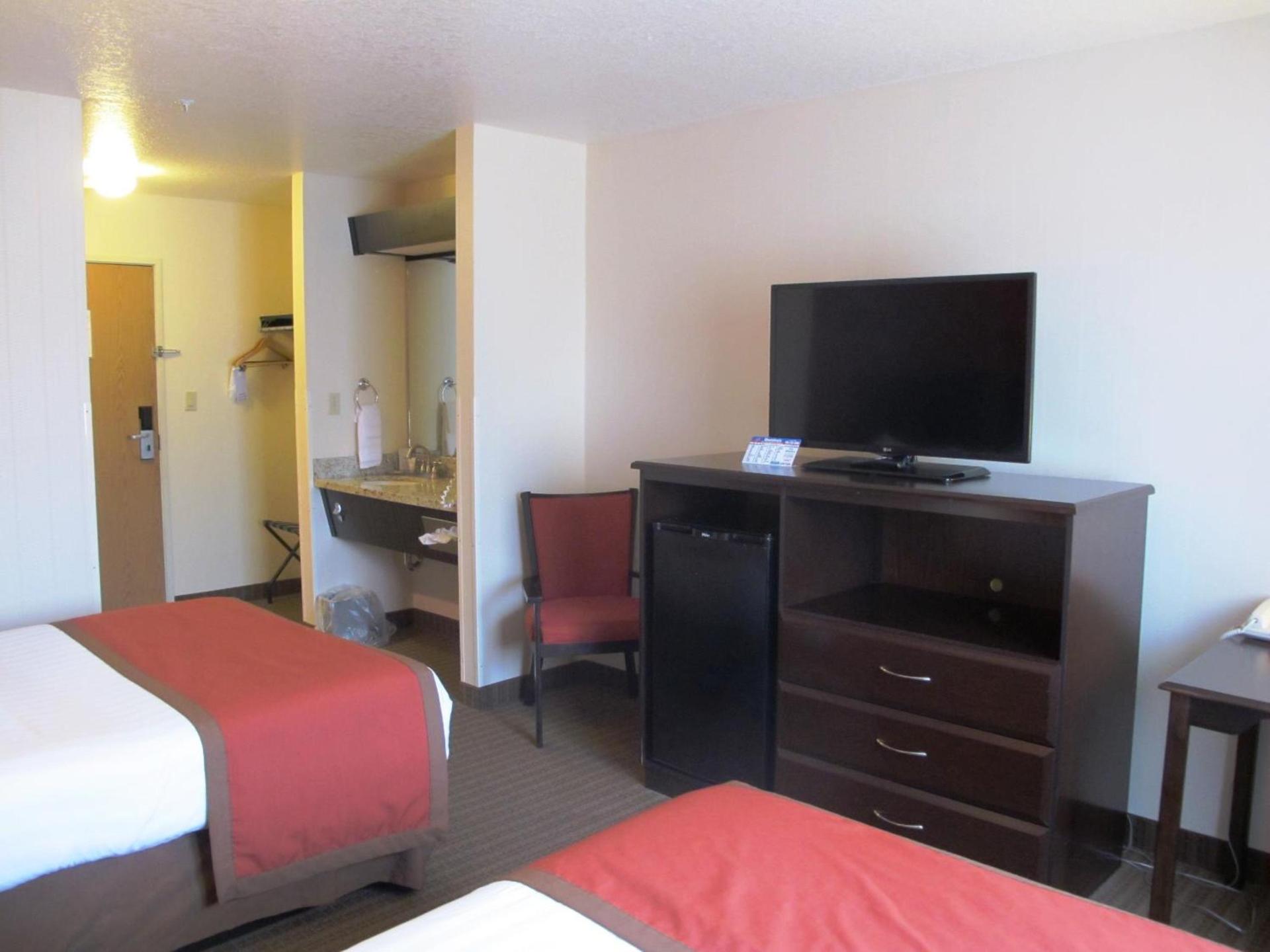 Garner Hotel Boise Airport by IHG photo 23