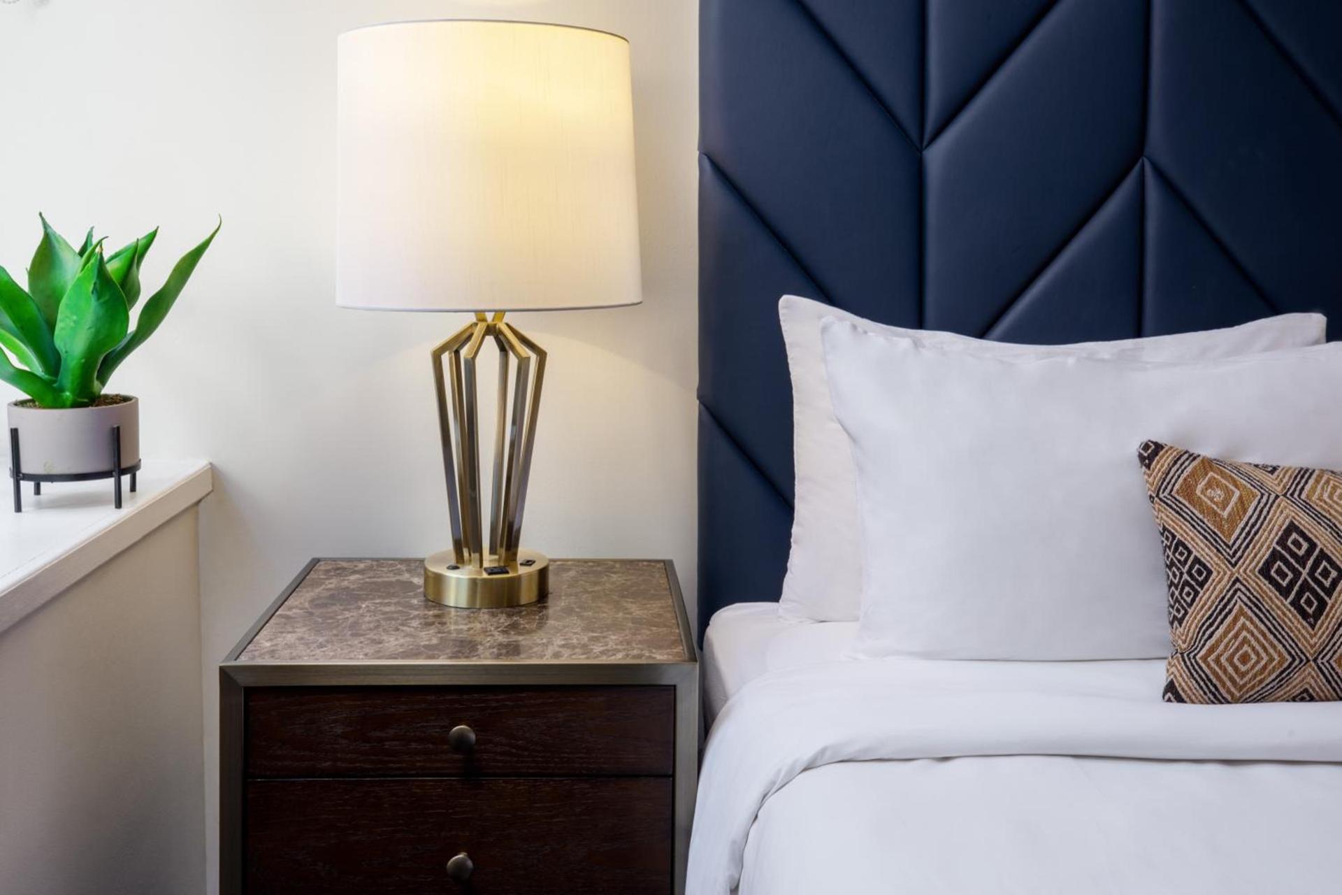 Hotel Indigo Boston Garden by IHG photo 22