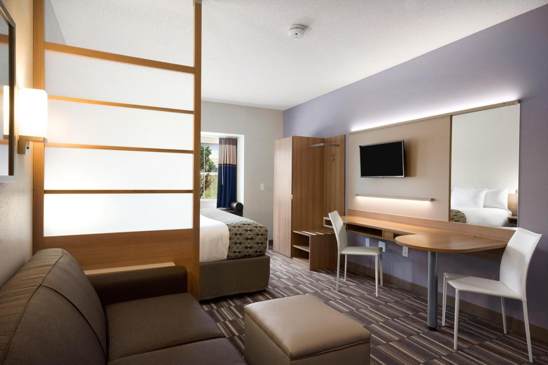 Microtel Inn & Suites by Wyndham photo 23