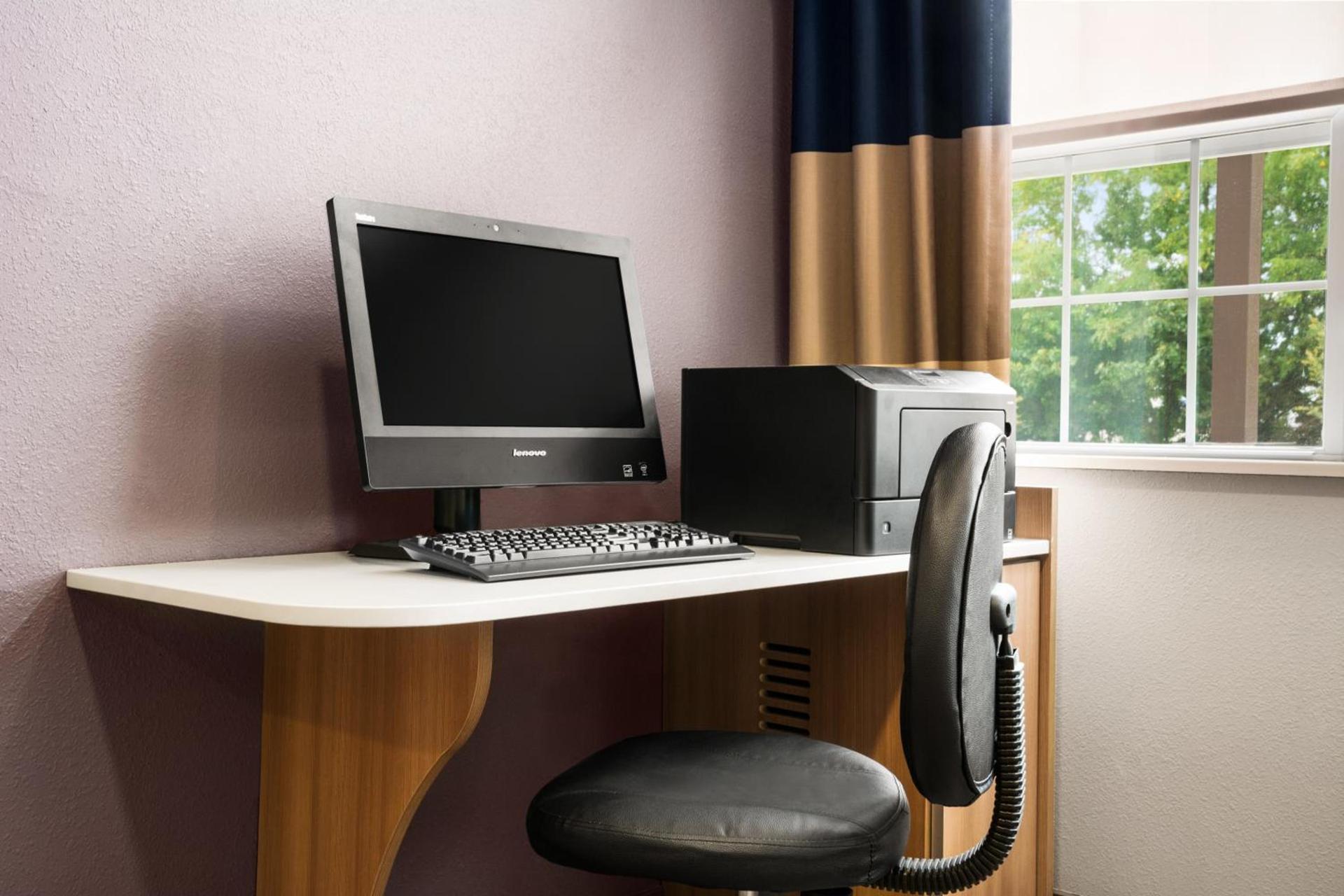 Microtel Inn & Suites by Wyndham photo 24