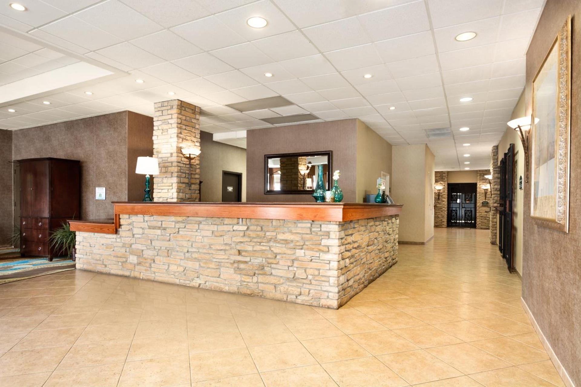 Wyndham Garden Wichita Downtown photo 27