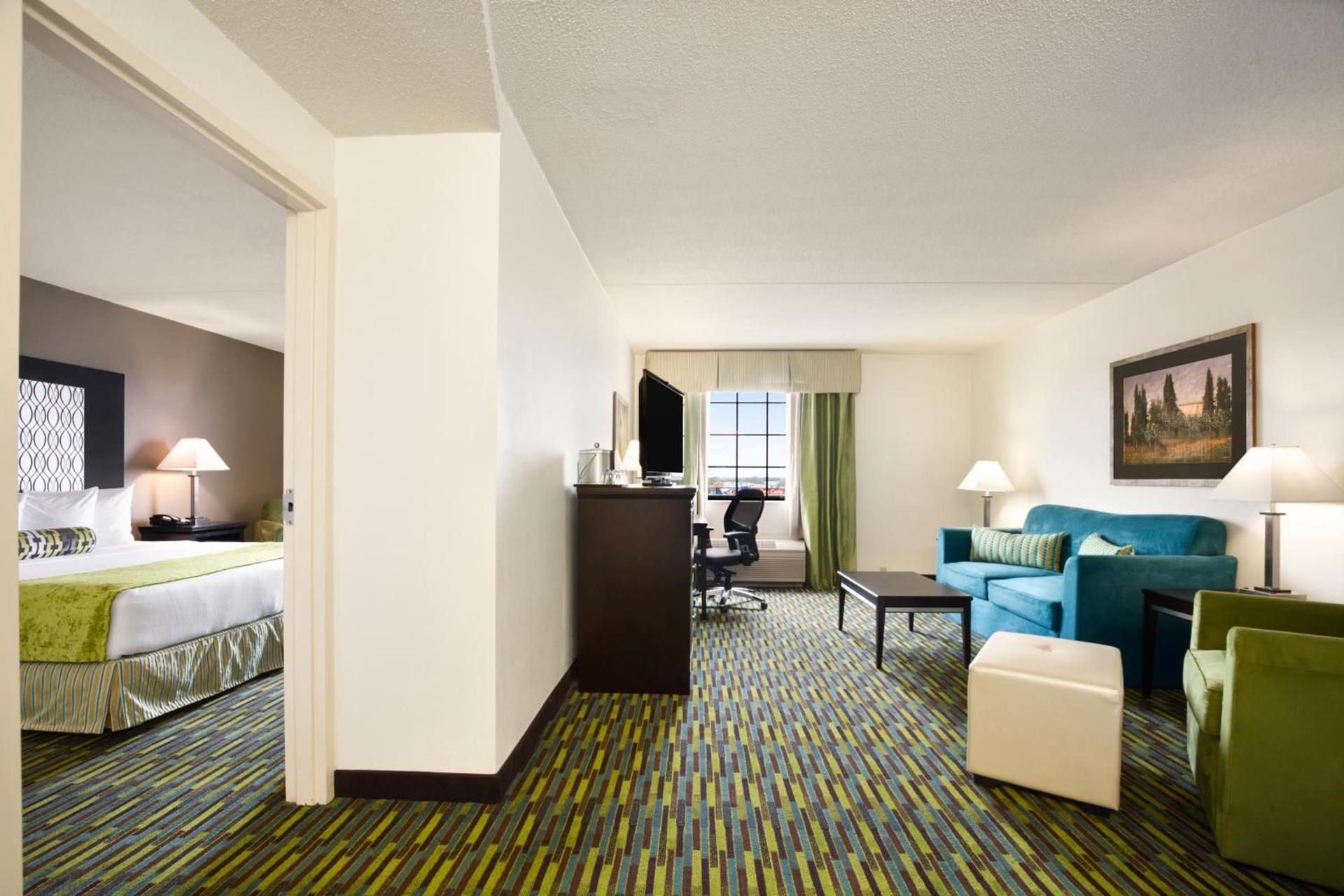 Wyndham Garden Wichita Downtown photo 45