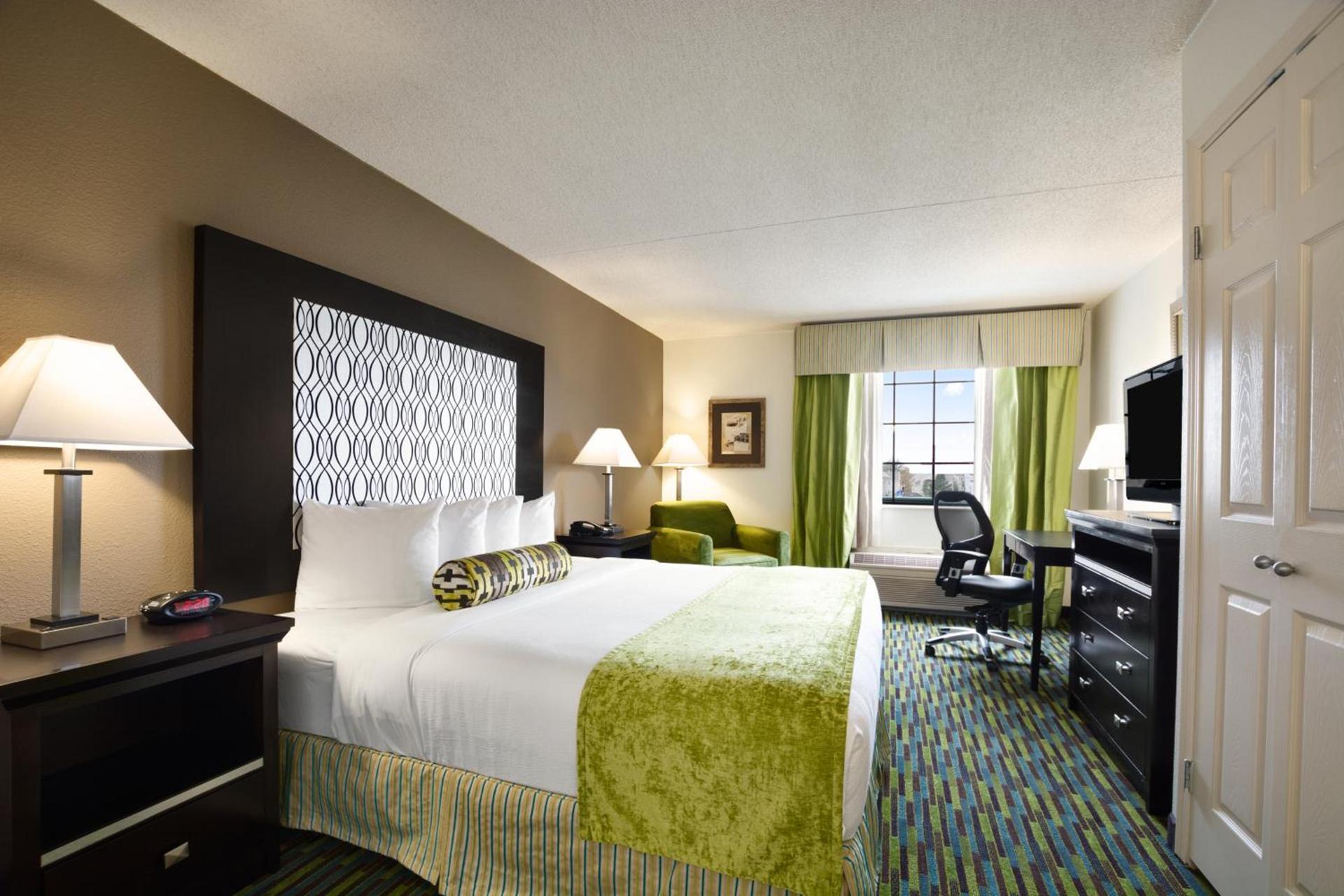 Wyndham Garden Wichita Downtown photo 34