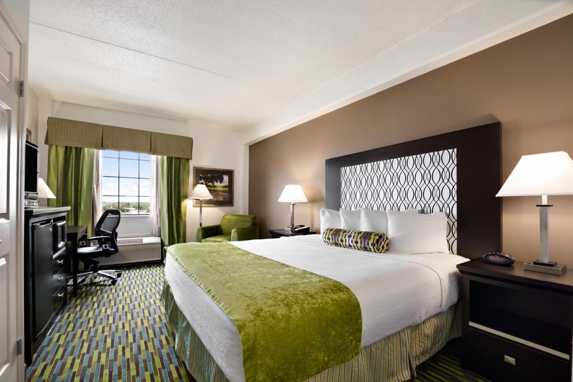 Wyndham Garden Wichita Downtown photo 46