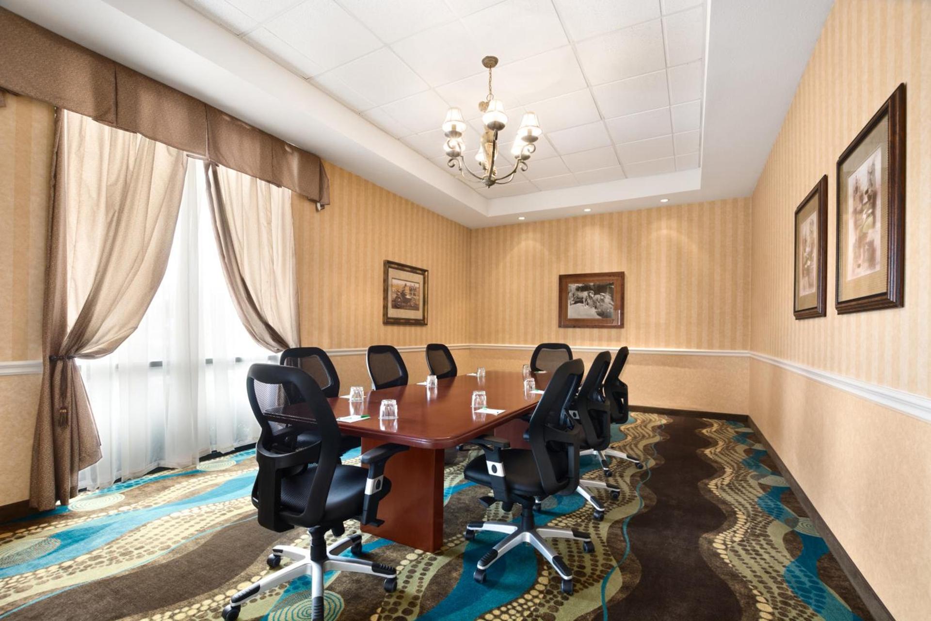 Wyndham Garden Wichita Downtown photo 42