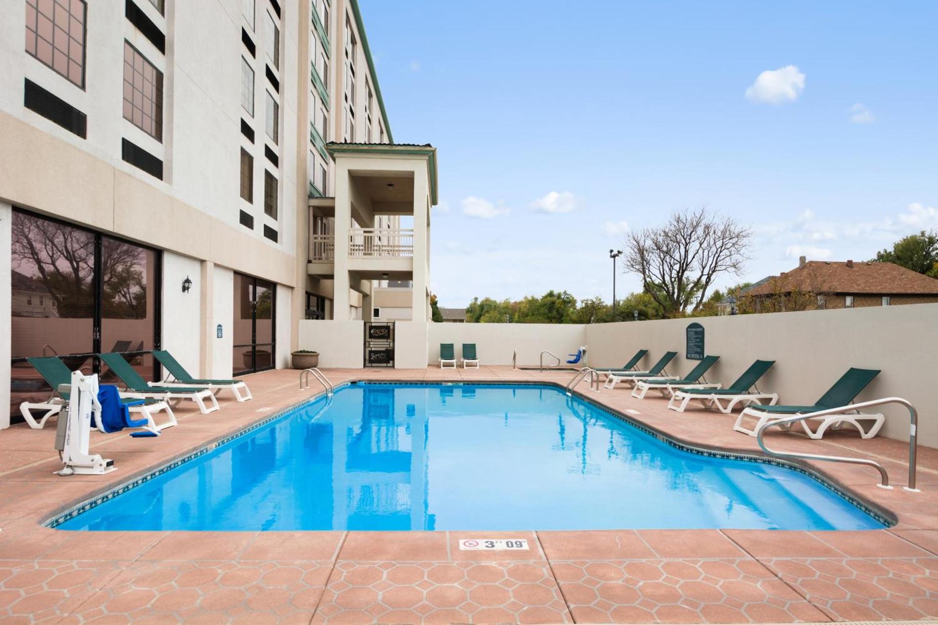 Wyndham Garden Wichita Downtown photo 32