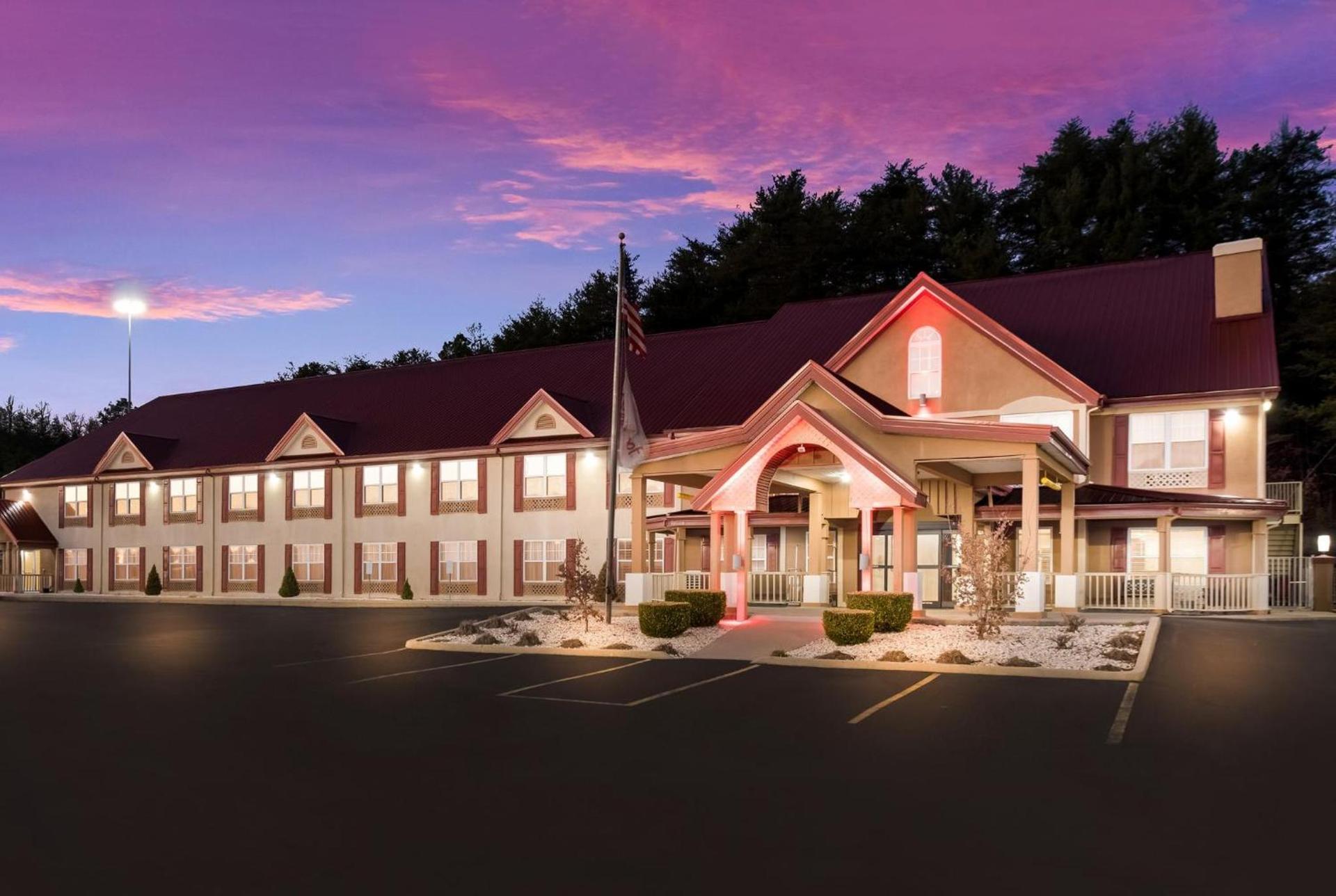 Red Roof Inn & Suites Corbin photo 26