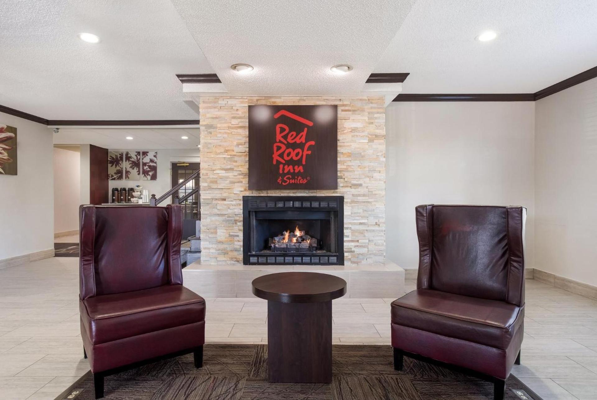 Red Roof Inn & Suites Corbin photo 33