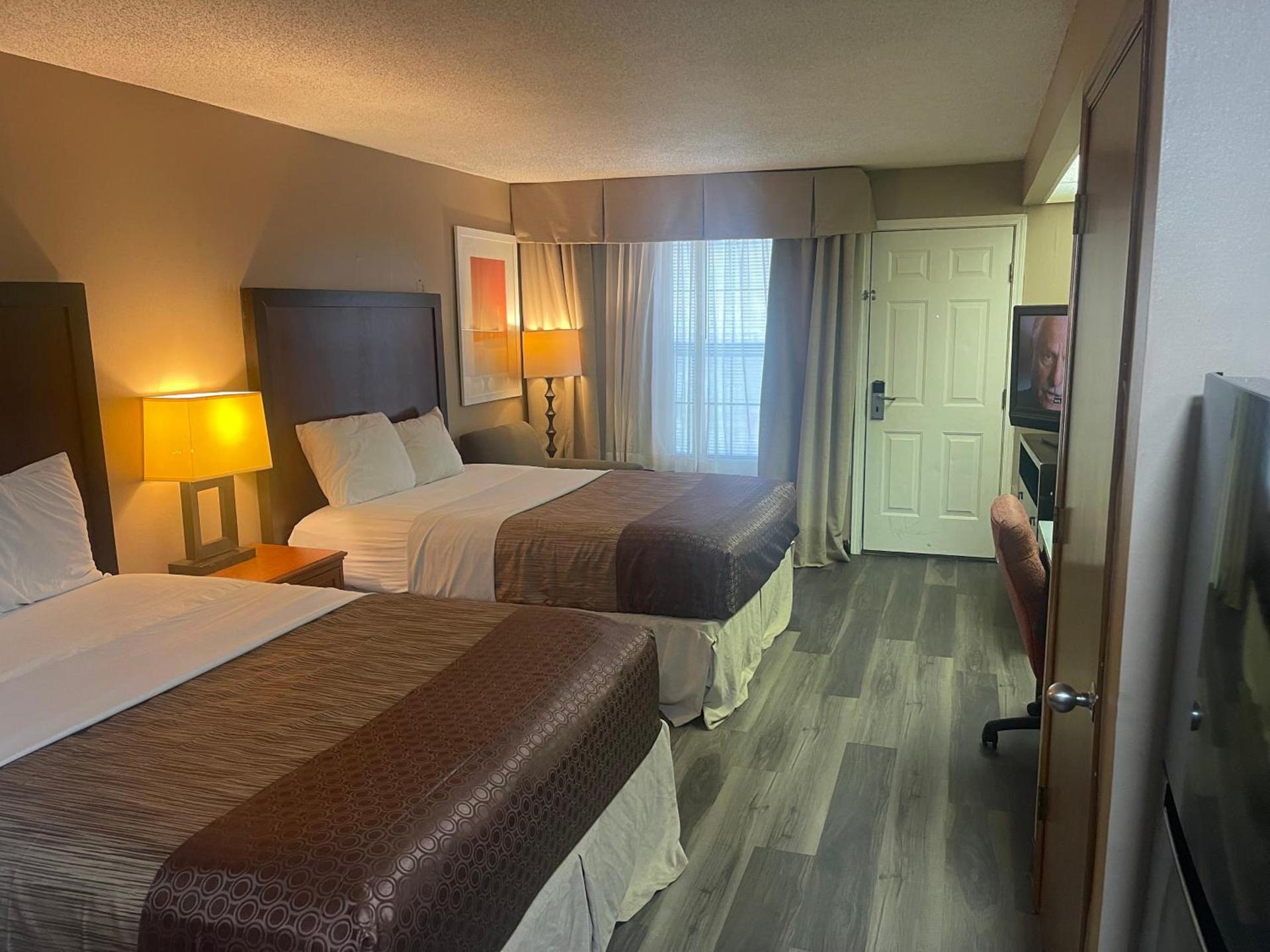 HOTEL DEL SOL - Pensacola photo 17