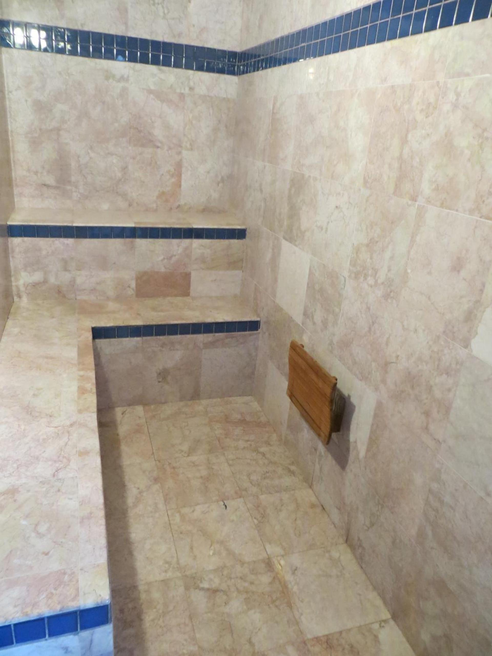Coast Inn and Spa photo 35