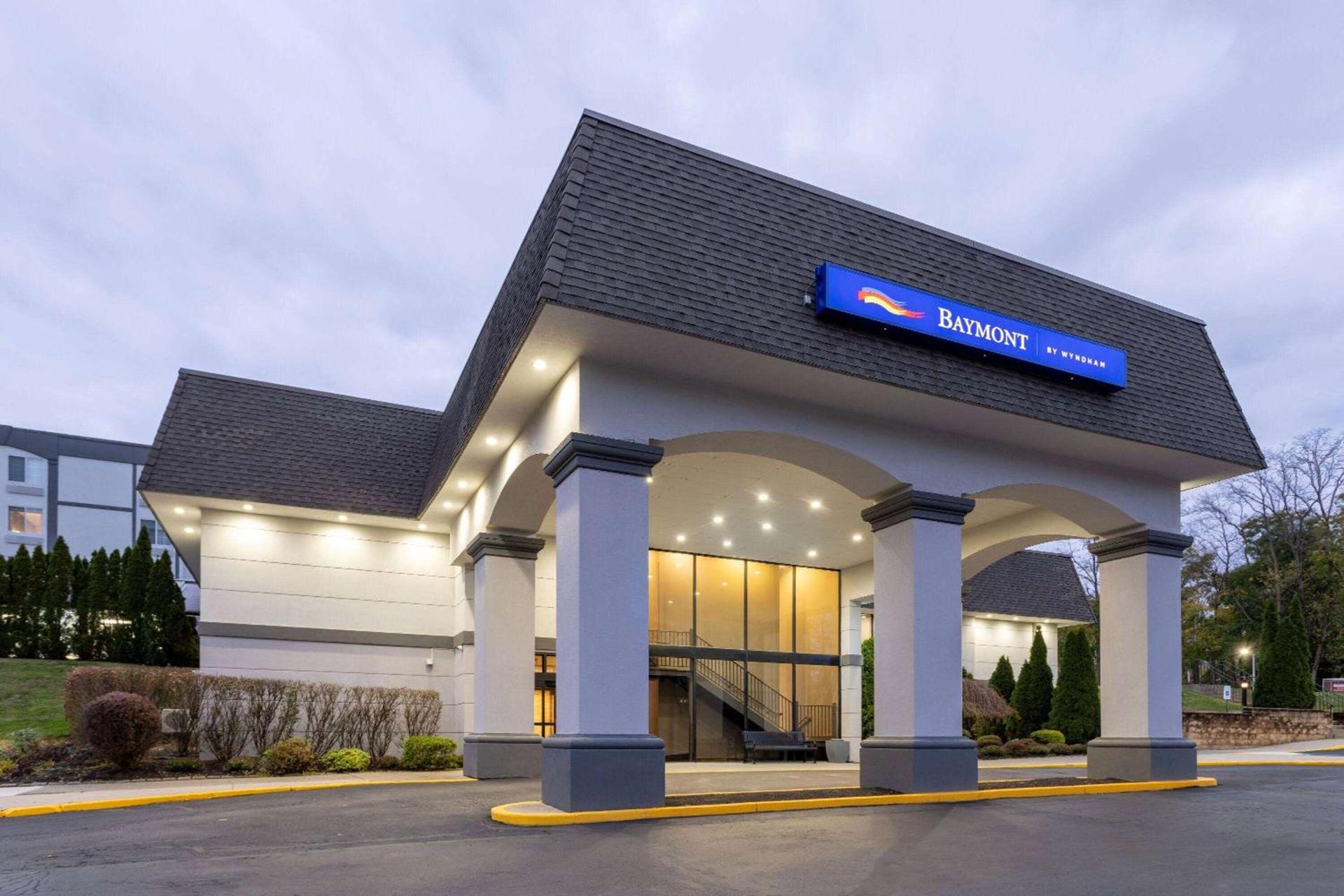 Baymont by Wyndham White Plains - Elmsford — hotel in Elmsford