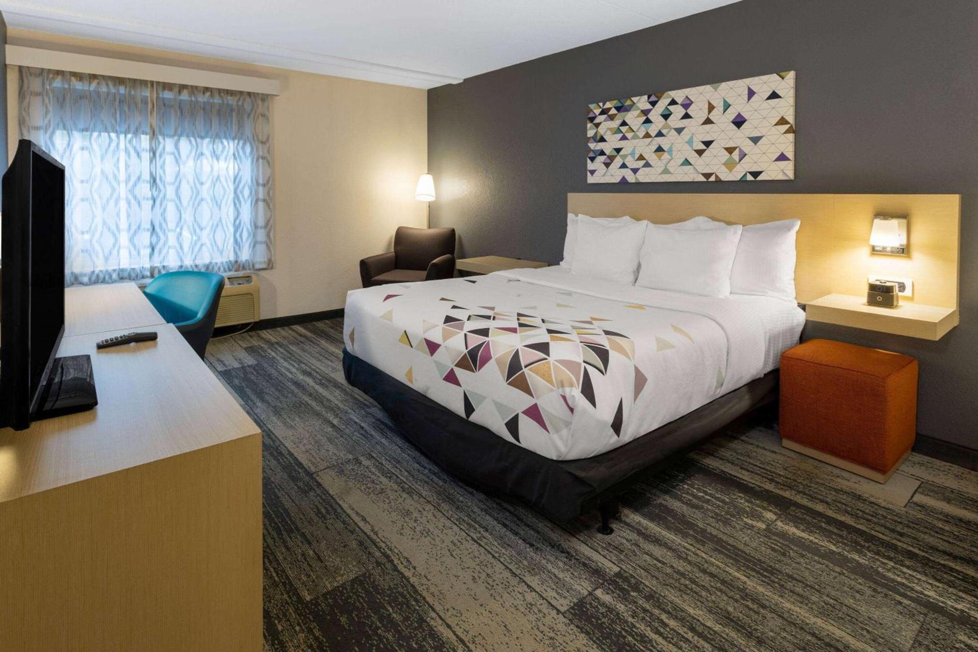 Baymont by Wyndham White Plains - Elmsford photo 15