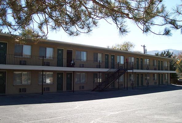 Thunderbird Motel photo 5