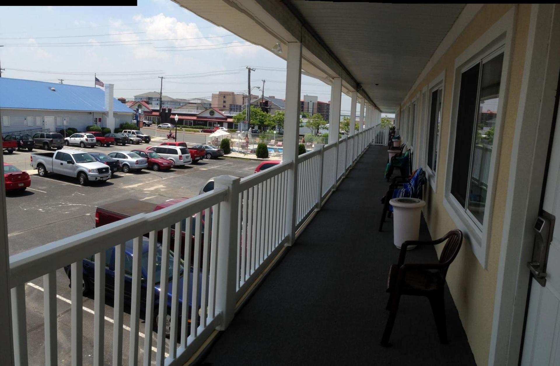 Kings Arms Motel photo 2