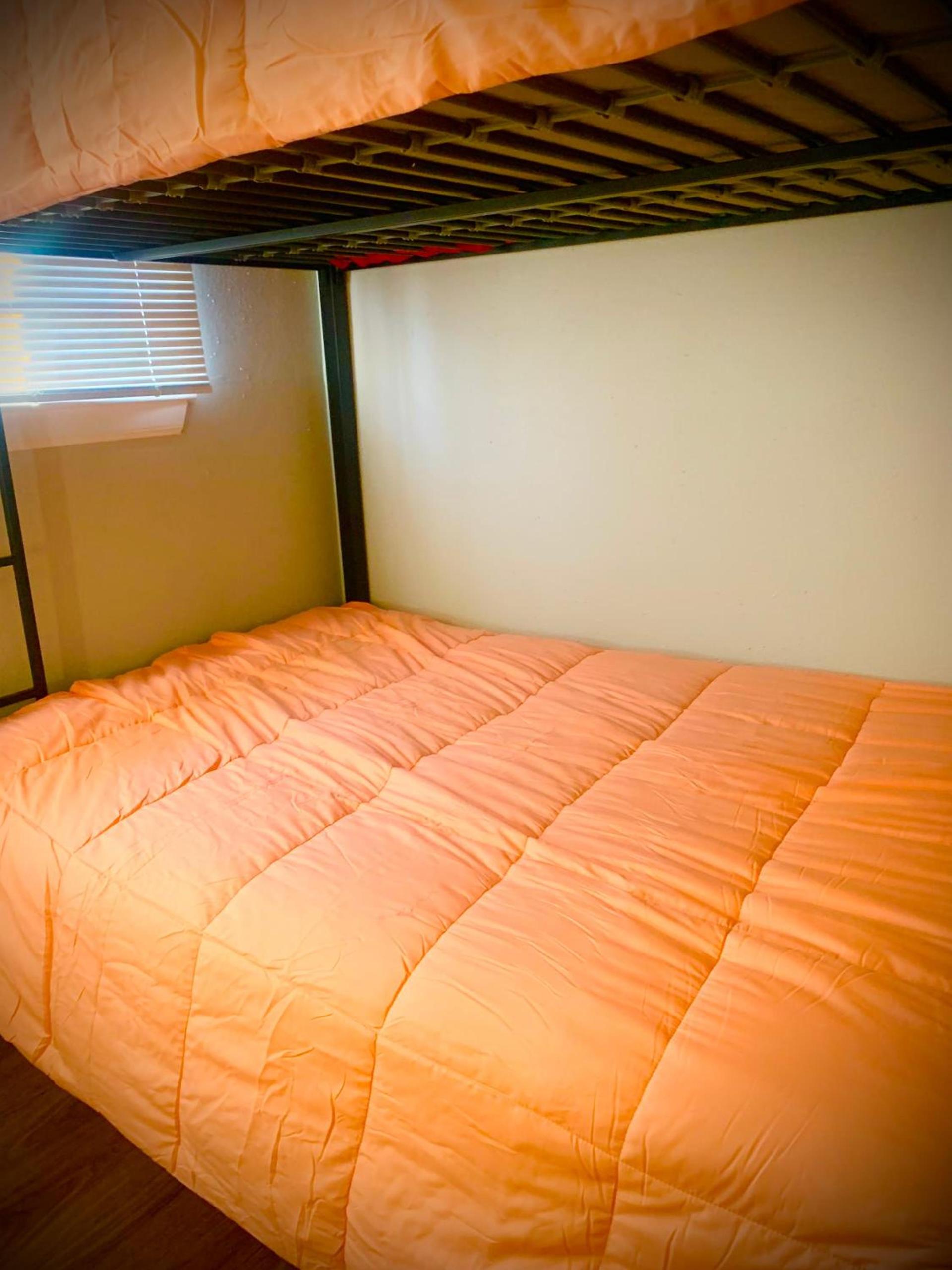 ShutEye Hostel photo 5