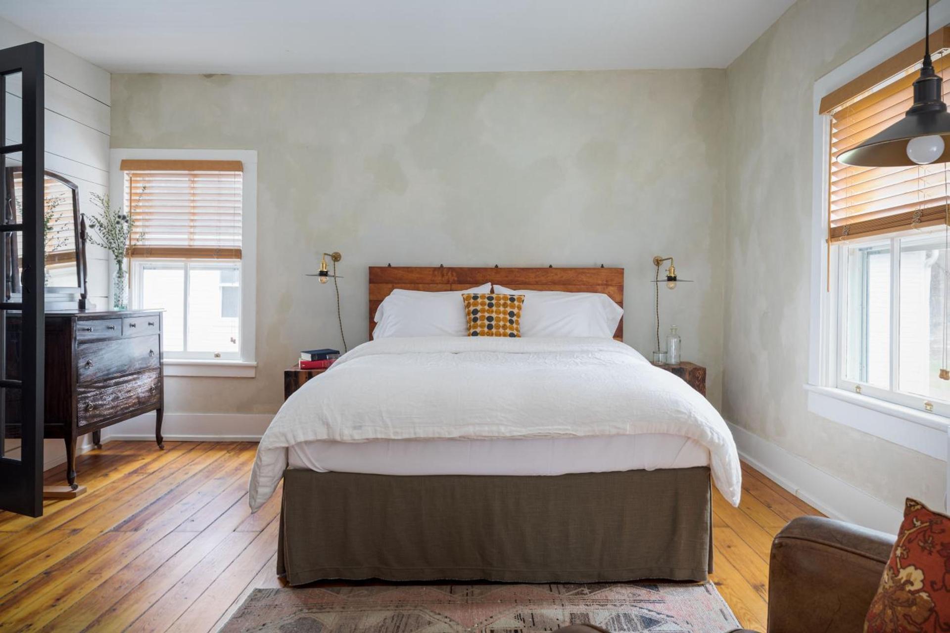 Howland House photo 21