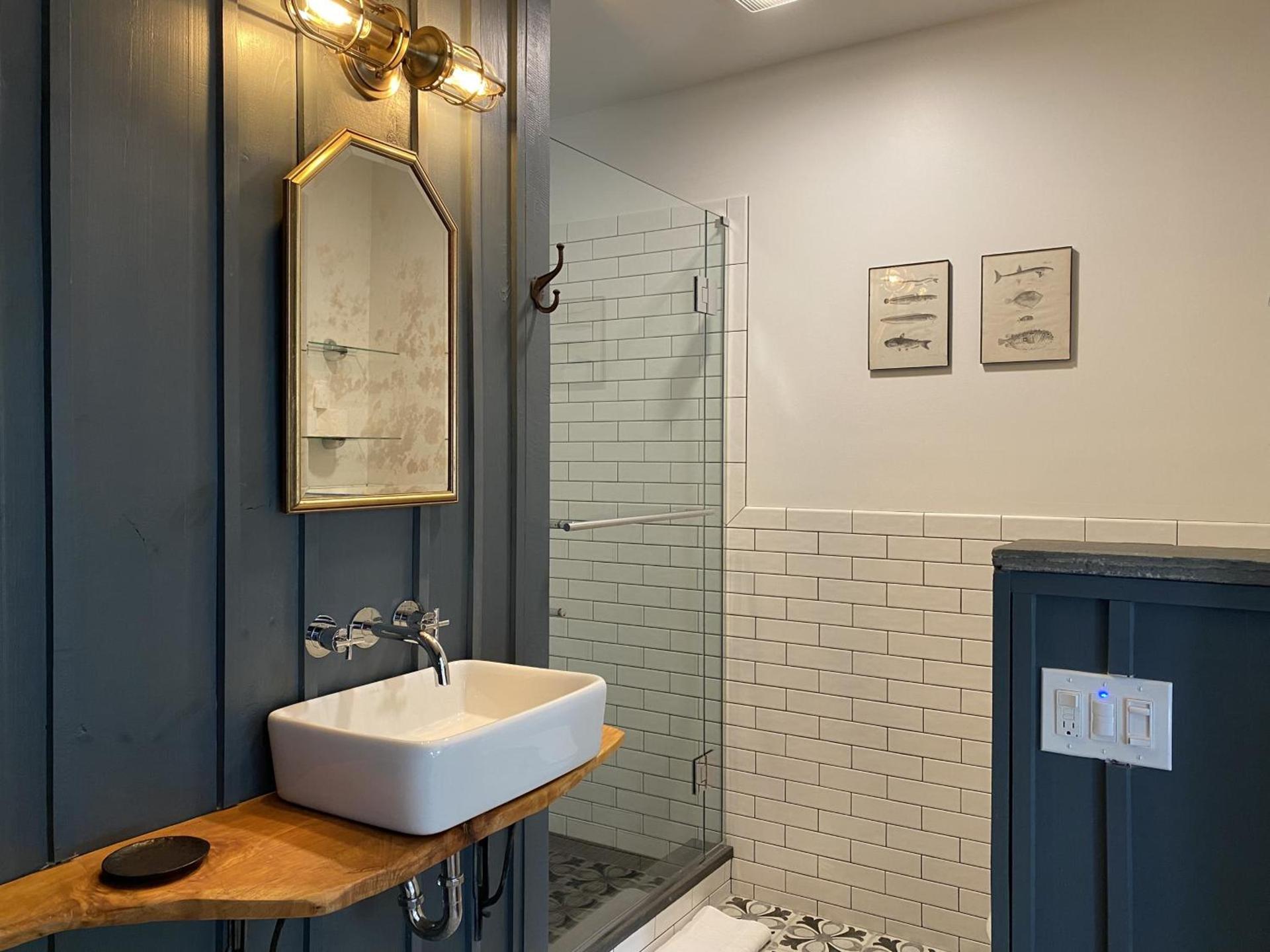 Howland House photo 25