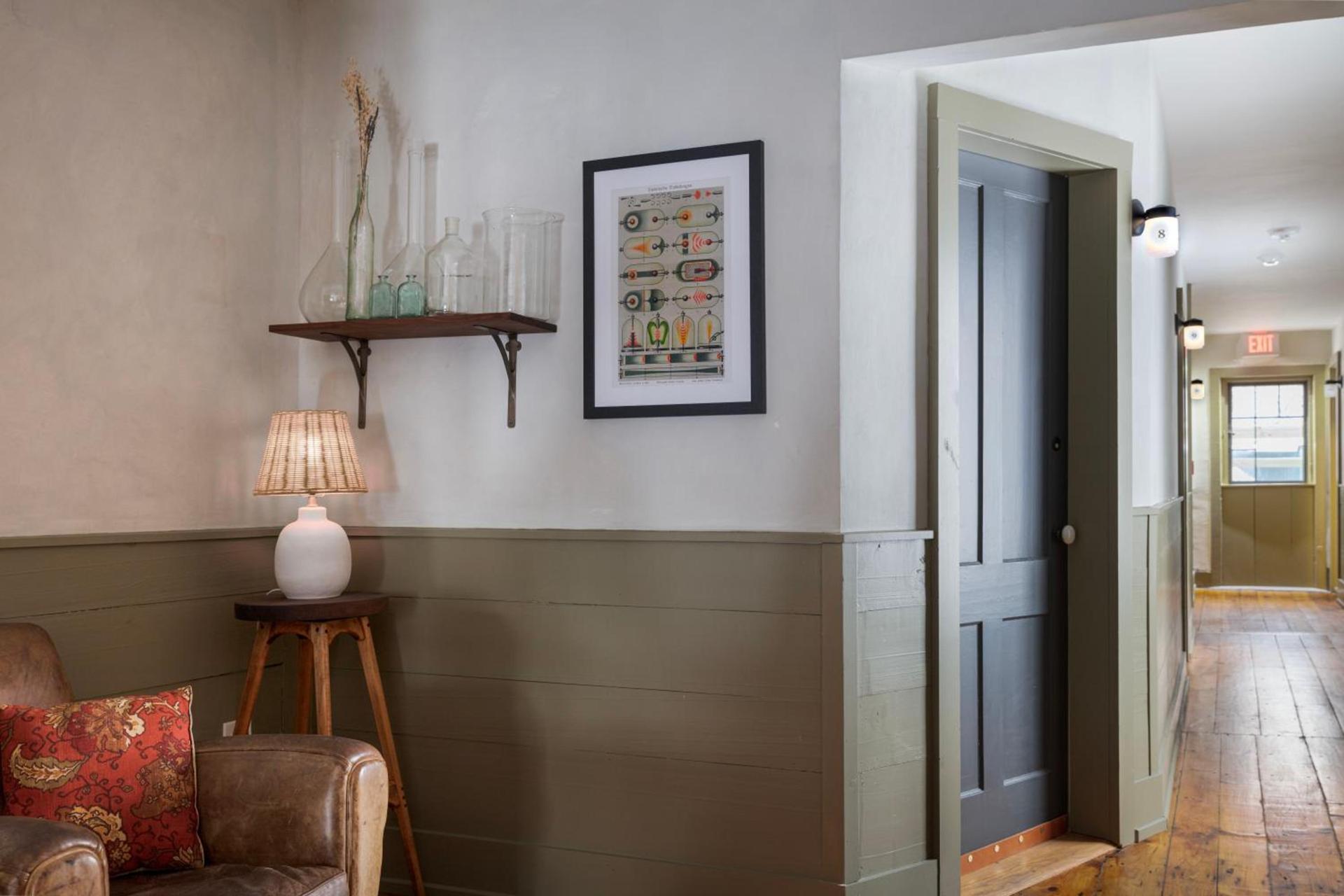 Howland House photo 4