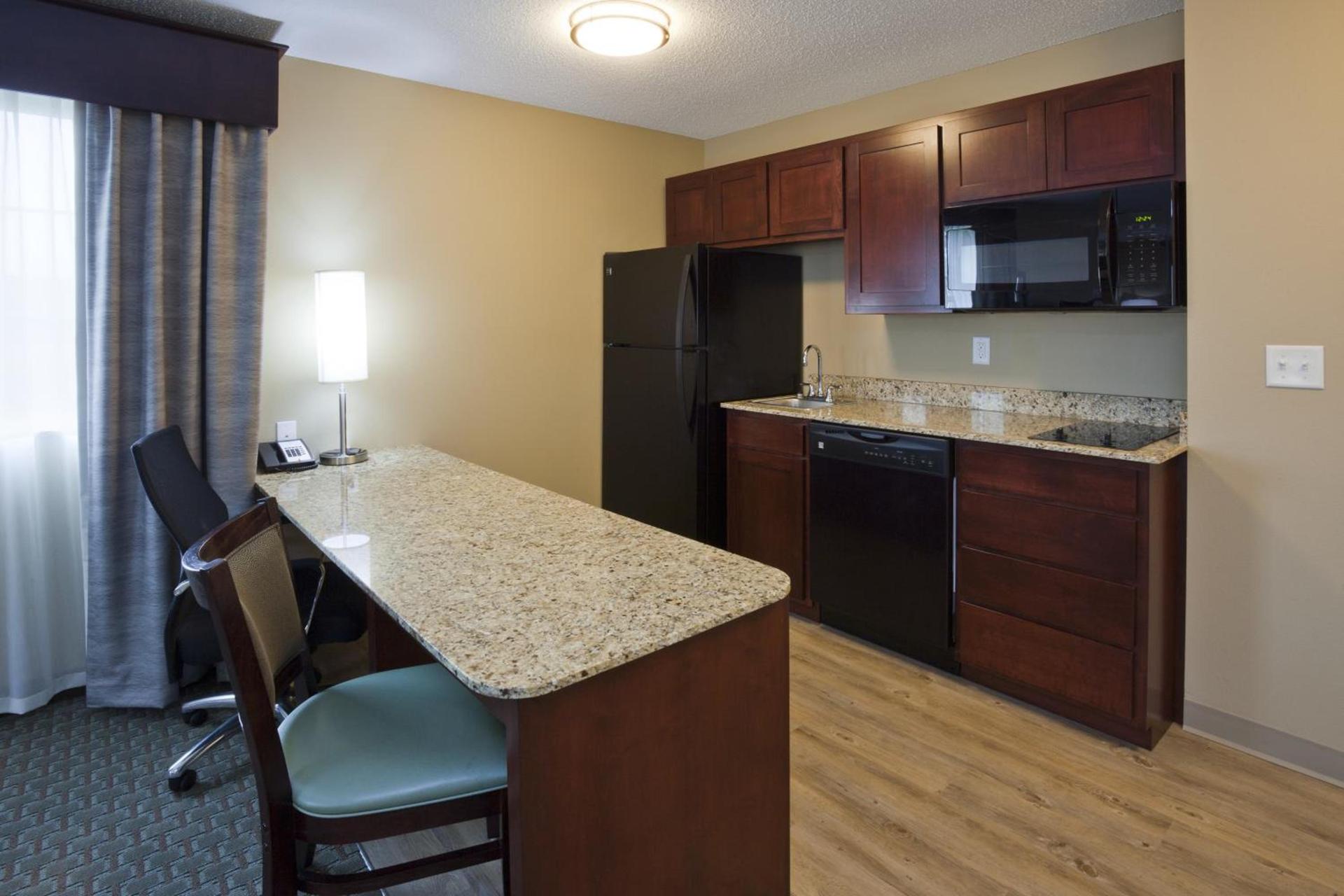 GrandStay Hotel & Suites - Glenwood photo 9