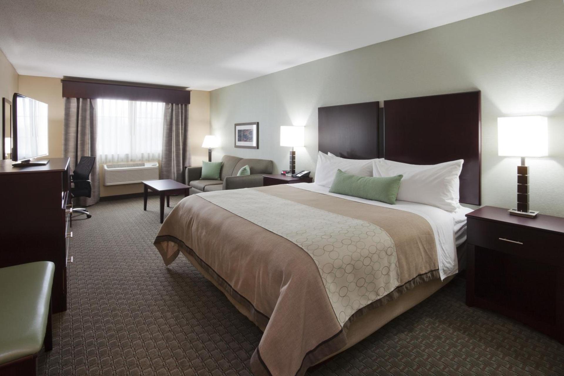 GrandStay Hotel & Suites - Glenwood photo 2